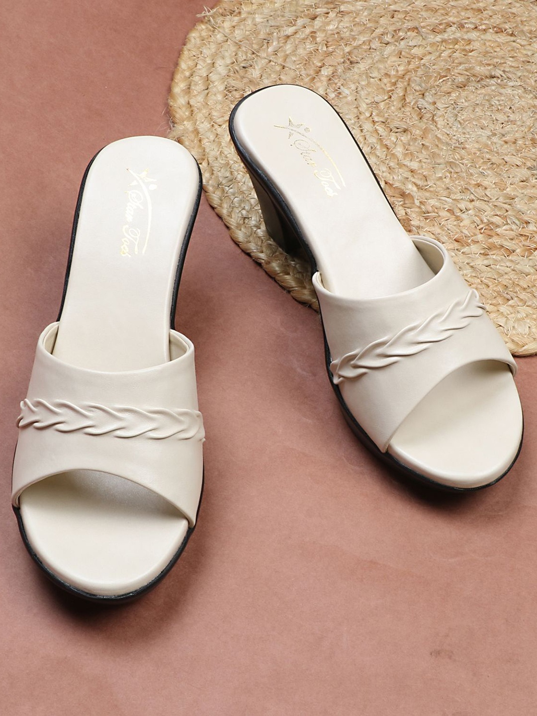 

STARTOES Work Platform Sandals, Cream