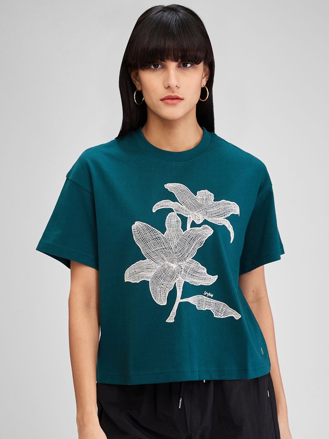 

SPYKAR Women Floral T-shirt, Green