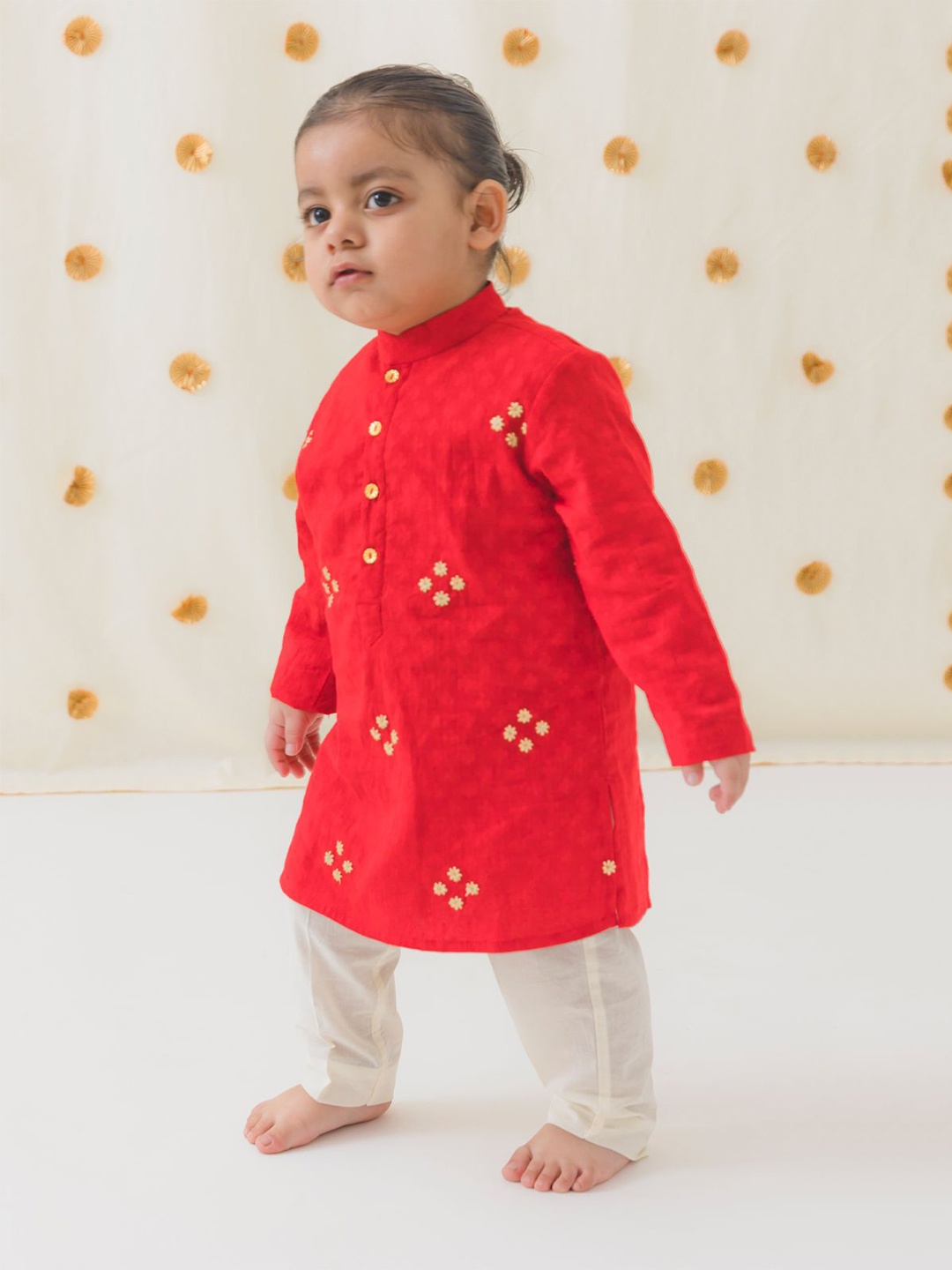 

Tiber Taber Boys Floral Embroidered Zari Work Pure Cotton Straight Kurta With Trouser, Red