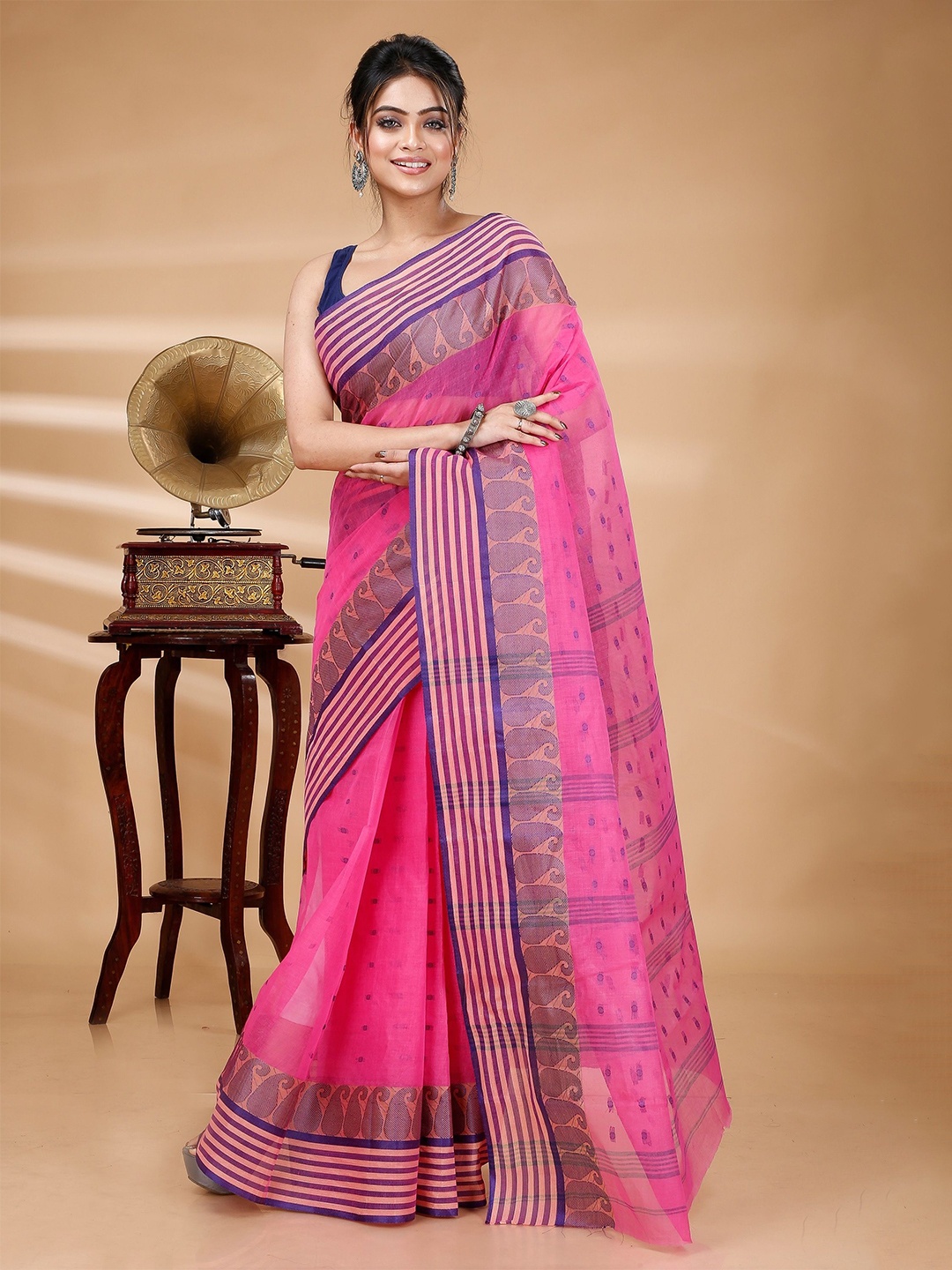 

PuJoy Woven Design Pure Cotton Taant Saree, Pink