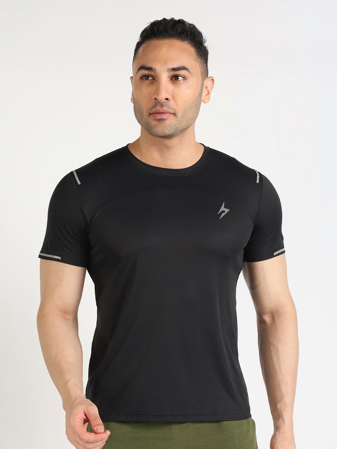 

Hardik Pandya Round Neck Moisture Wicking Performance T-shirt, Black