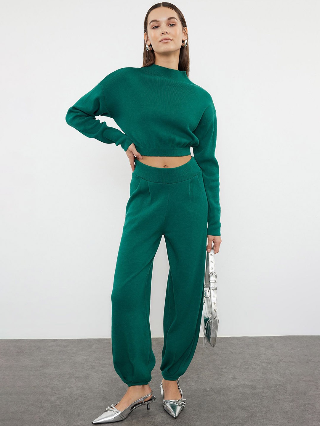 

Trendyol High Neck Pure Acrylic Sweater With Jogger, Green