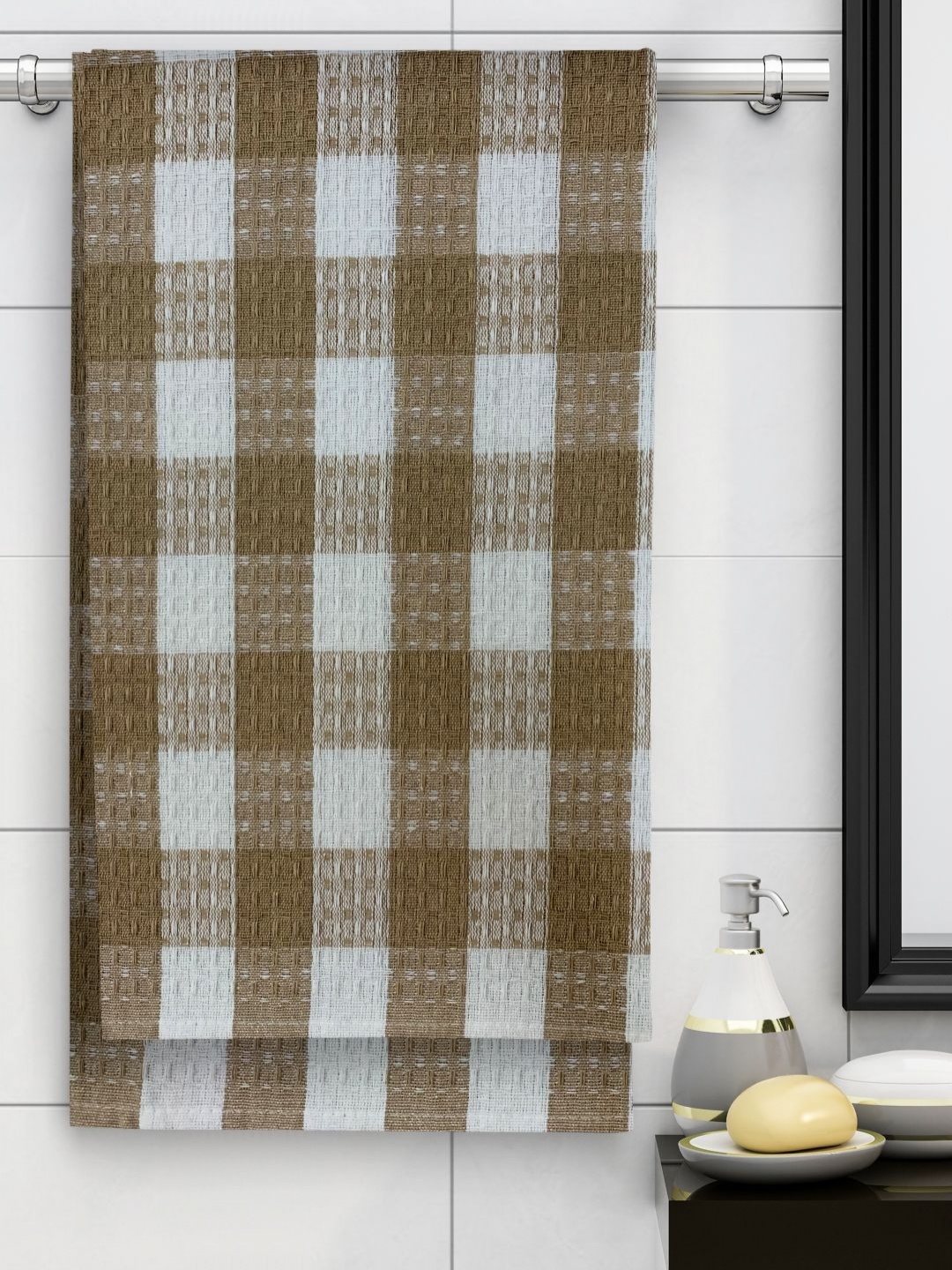 

Aura Beige & White Checked Cotton 210 GSM Bath Towels
