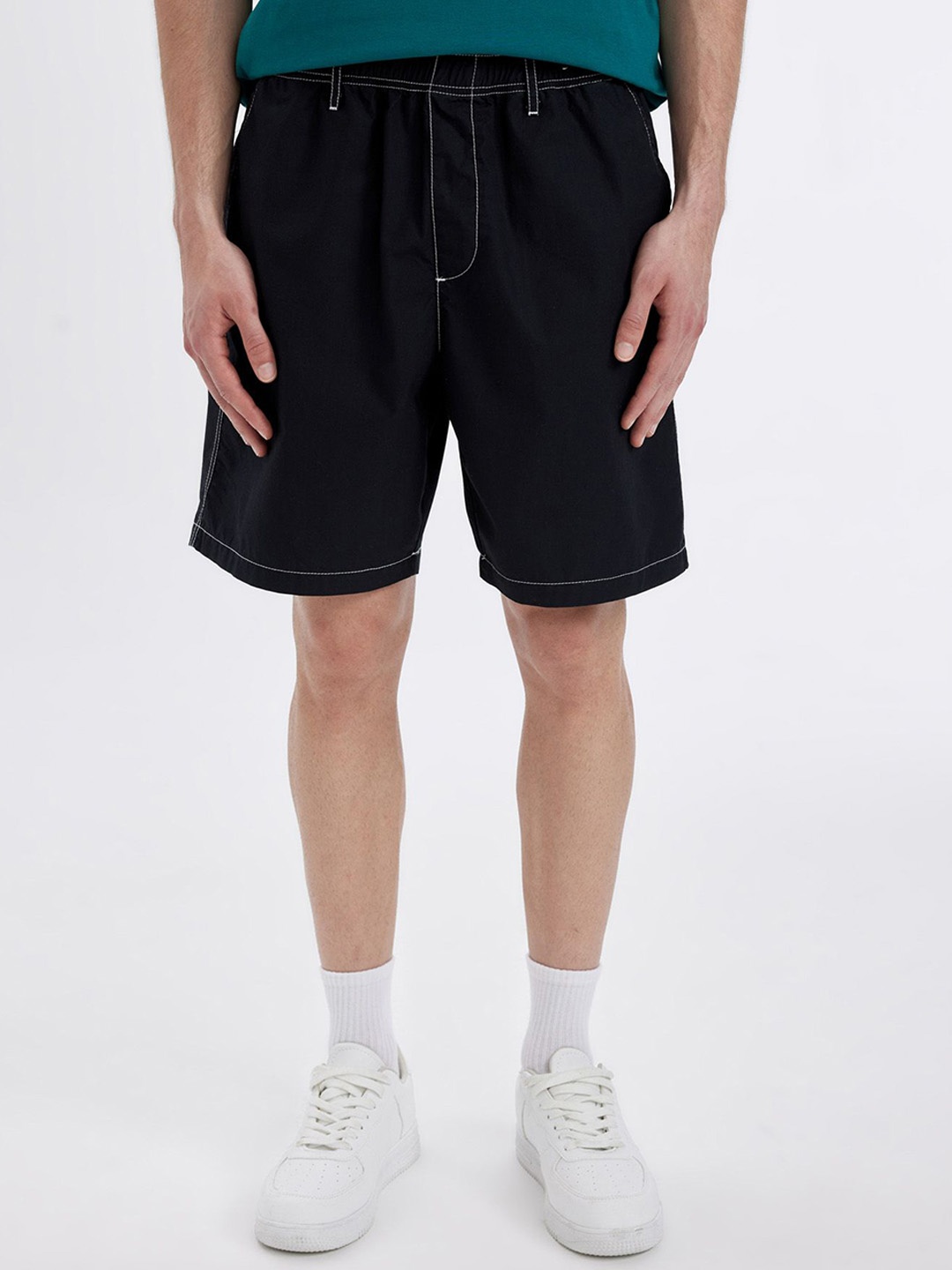 

DeFacto Men Cotton Regular Fit Shorts, Black