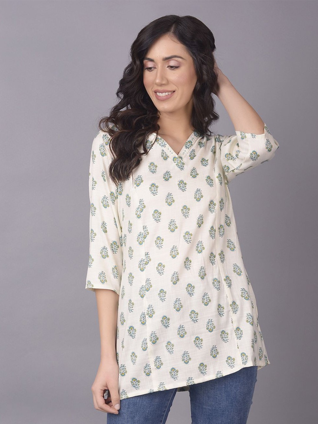

Shree Liva Printed Tunic, Off white