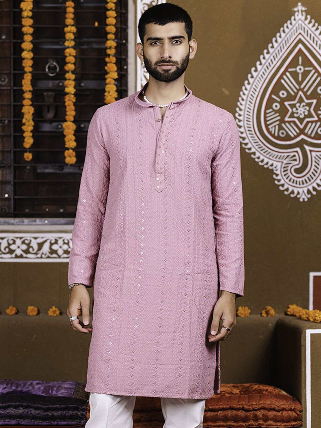 

Tistabene Floral Embroidered Mandarin Collar Sequinned Straight Kurta, Rose