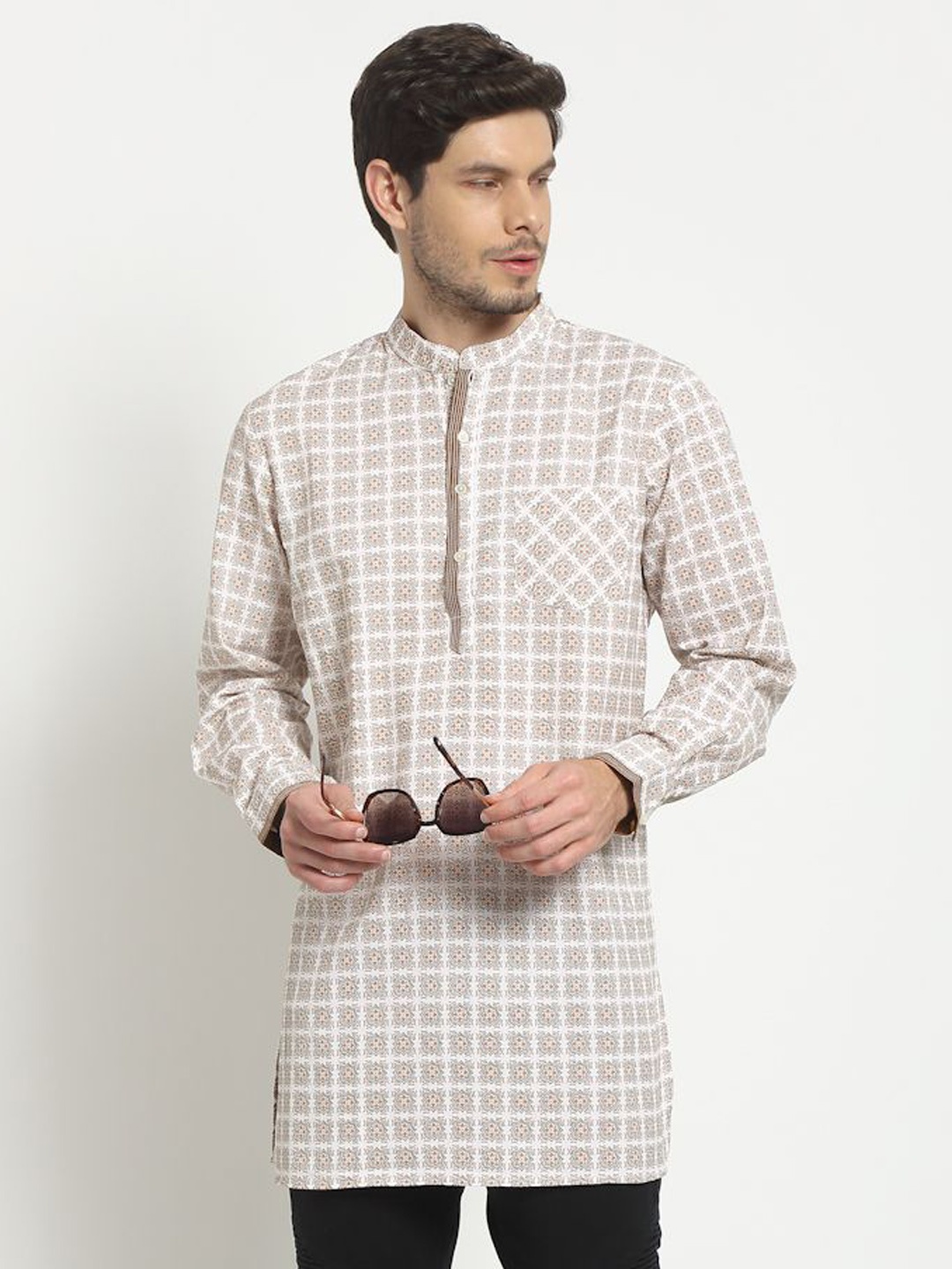 

Ekmatra Men Checked Thread Work Handloom Pathani Kurta, Rust