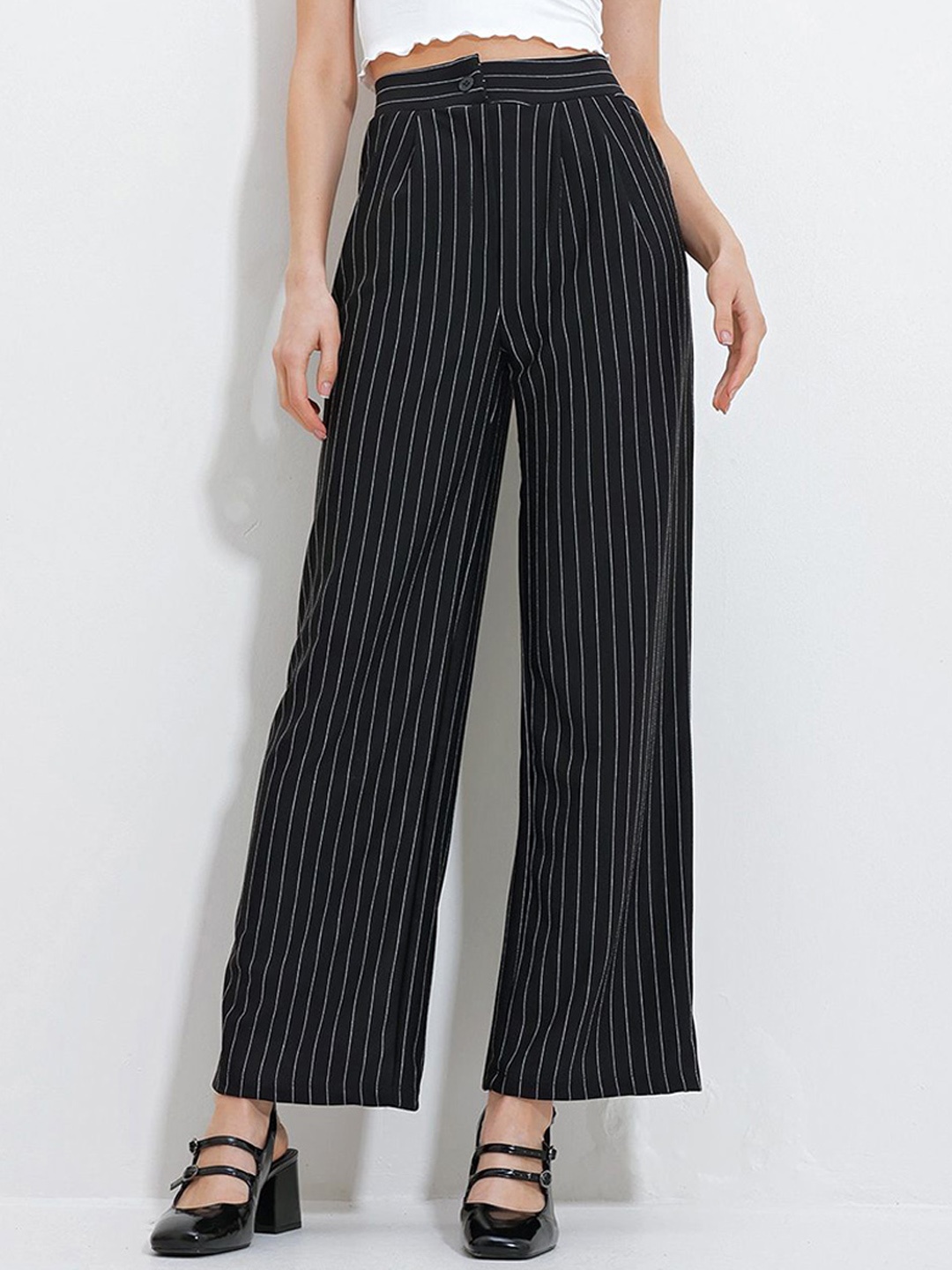 

Trend Alacati stili Women Striped Trousers, Black