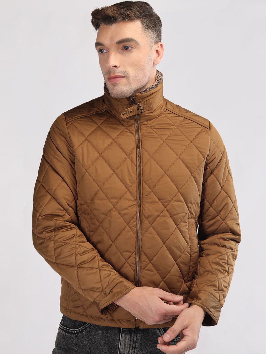 

LURE URBAN Men Outdoor Puffer Jacket, Tan