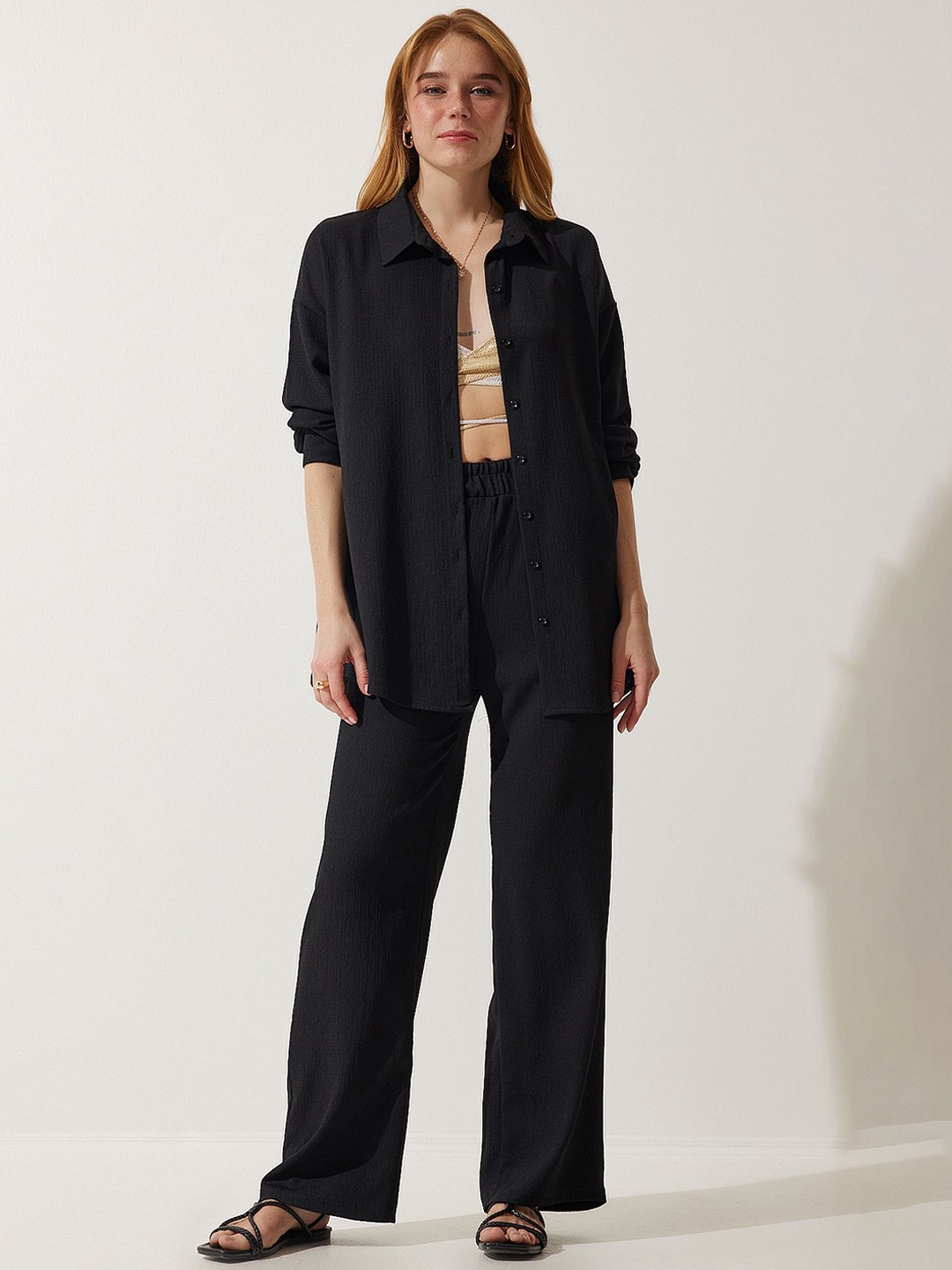 

Happiness istanbul Long Sleeves Shirt With Trousers, Black