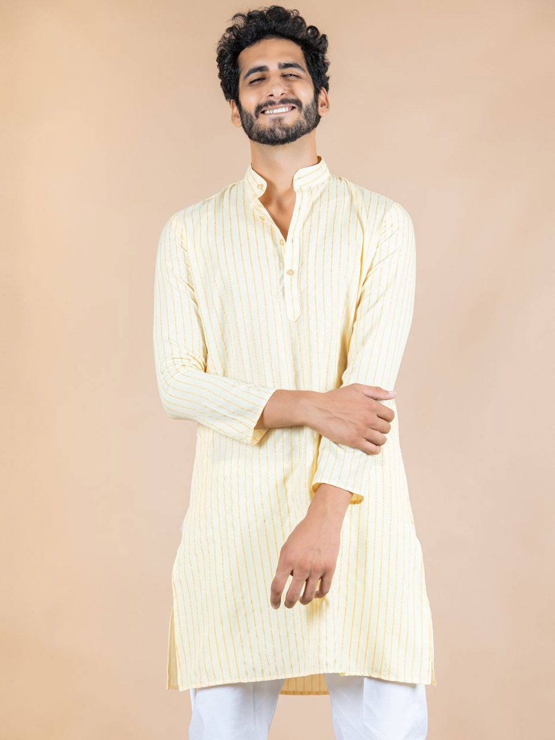 

Tistabene Striped Mandarin Collar Cotton Straight Kurta, Yellow