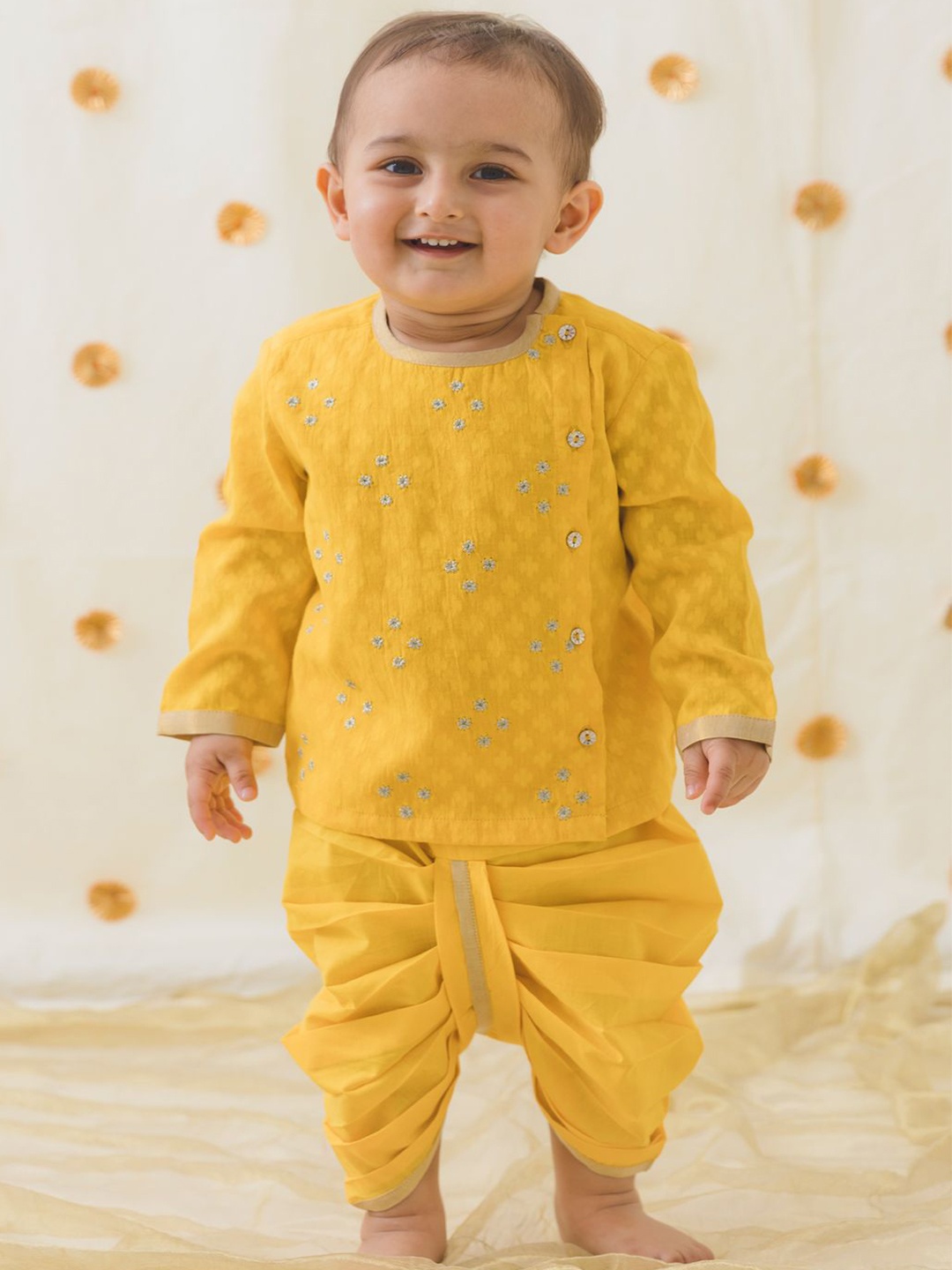 

Tiber Taber Boys Floral Embroidered Zari Pure Cotton Kurta with Dhoti Pants, Yellow