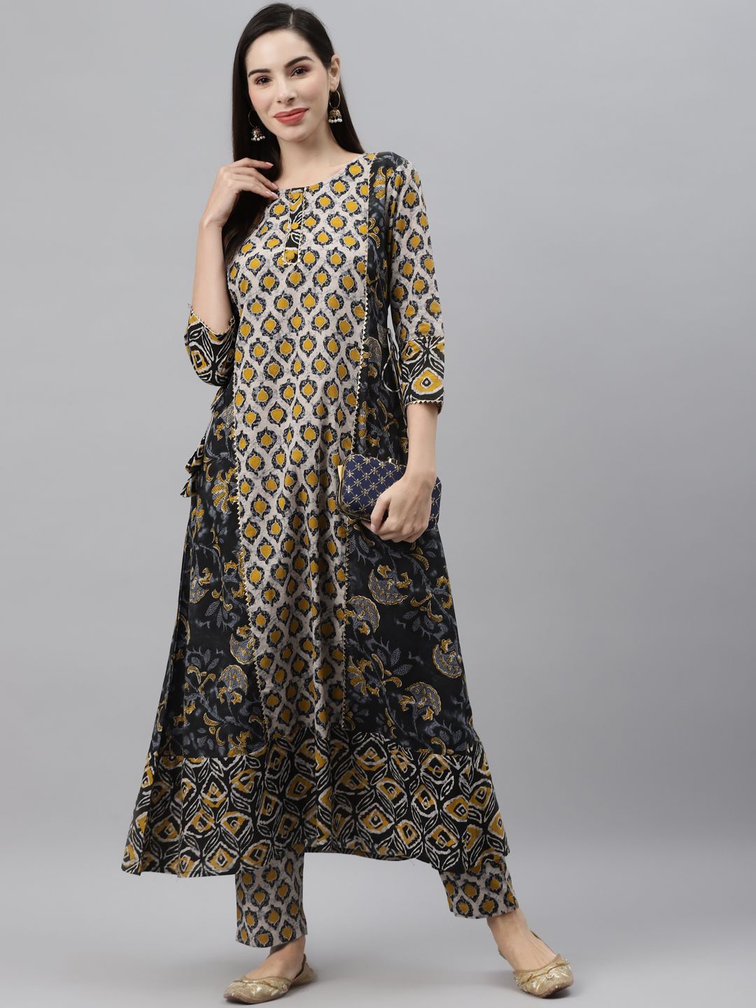 

Indibelle Women Floral Printed Cold-Shoulder Sleeves Kurta, Beige