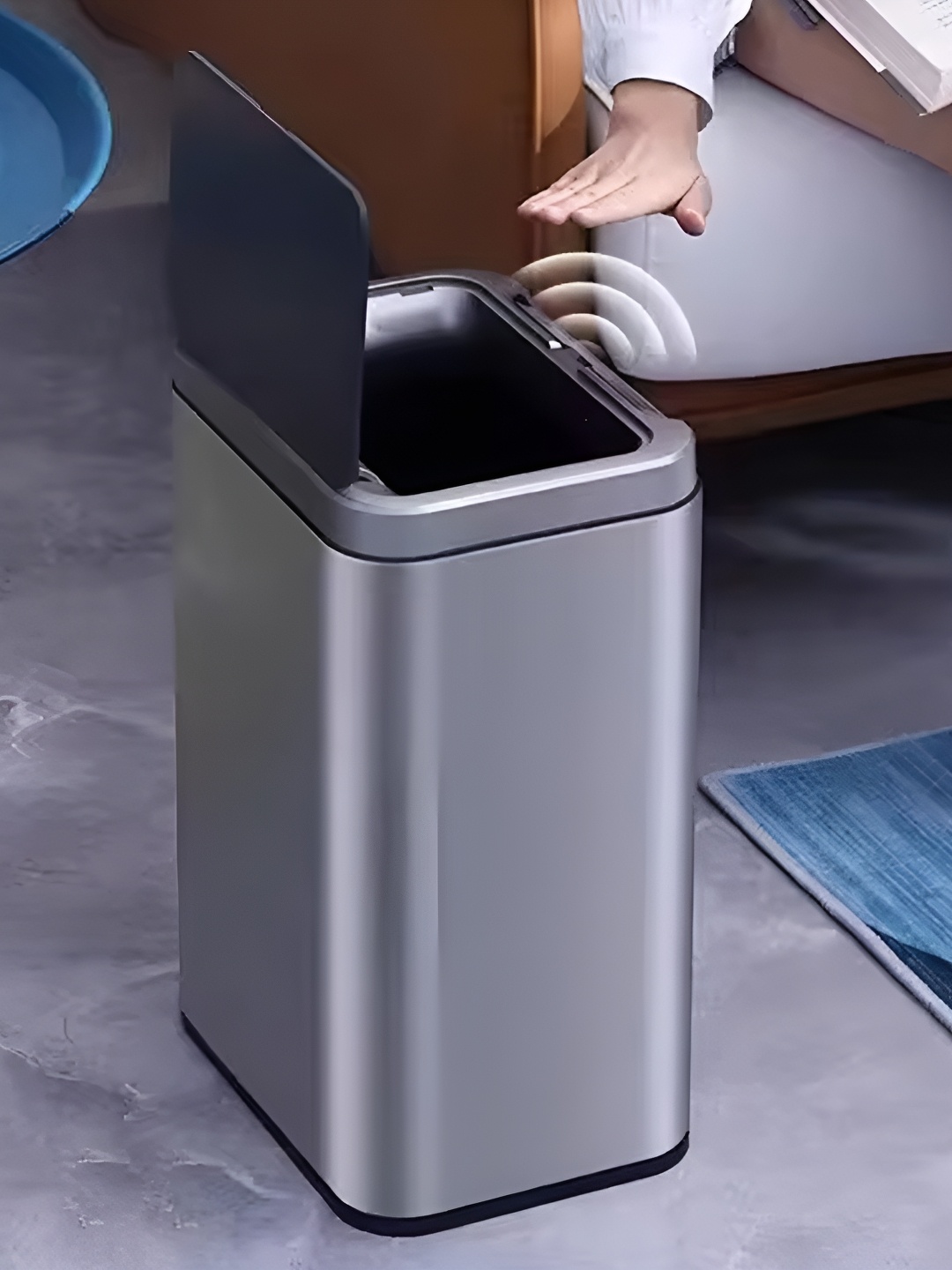 

The Better Home Grey Self-Design Stainless Steel Dustbins - 13l, Silver