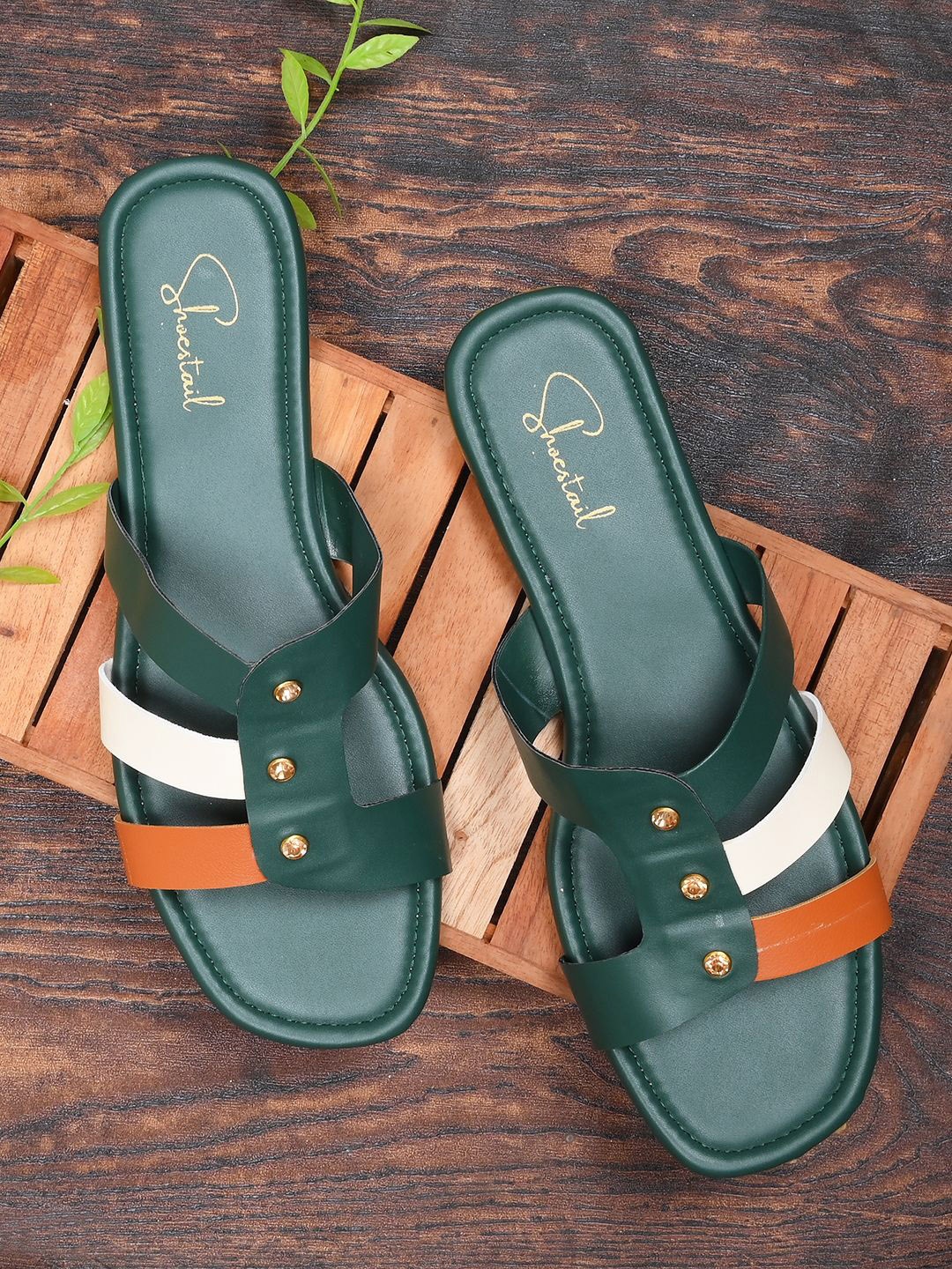 

Shoestail Women Open Toe Flats, Green