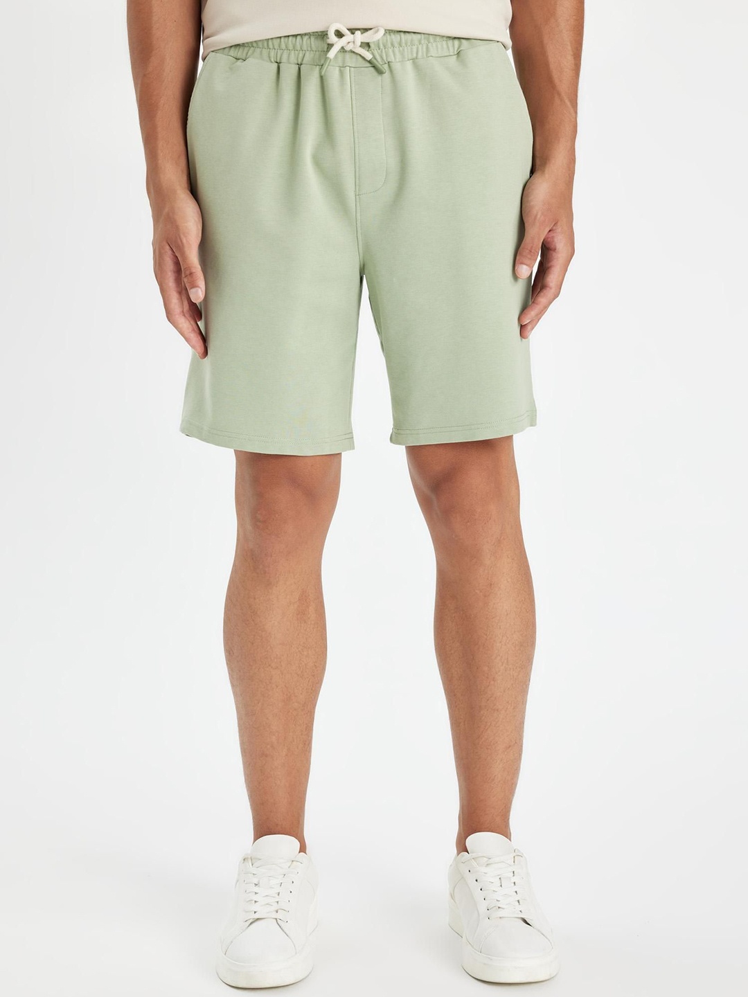 

DeFacto Men Mid-Rise Regular Fit Shorts, Green