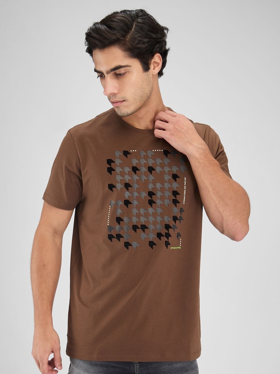 

SPYKAR Men Slim Fit T-shirt, Brown