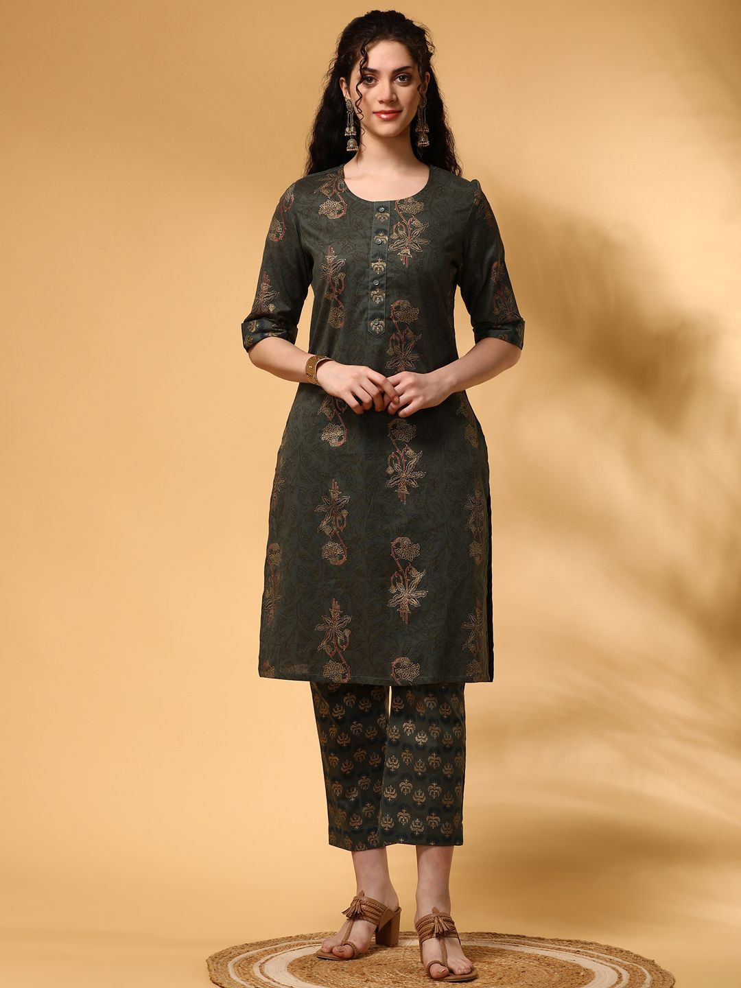 

Anouk Olive Green & Beige Floral Printed Round Neck Pure Cotton Kurta with Trousers