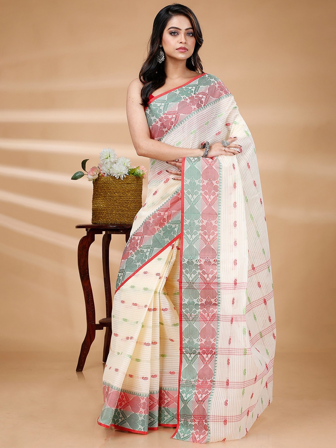 

PuJoy Ethnic Motifs Pure Cotton Taant Saree, White