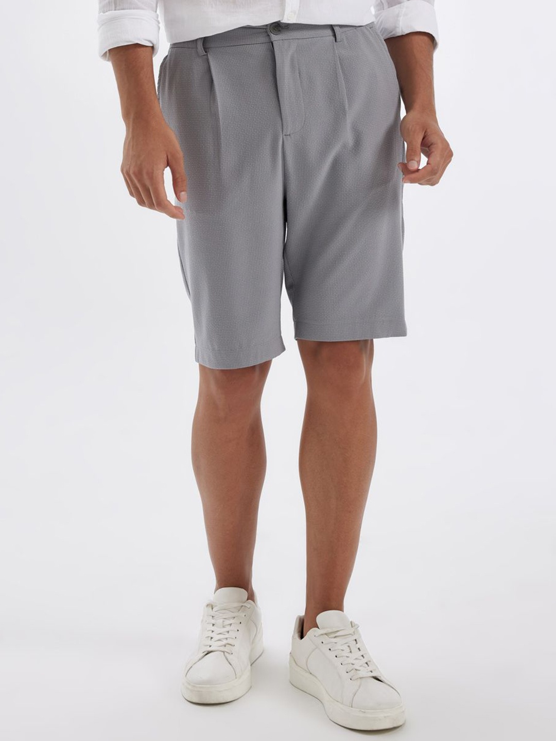 

DeFacto Men Shorts, Silver