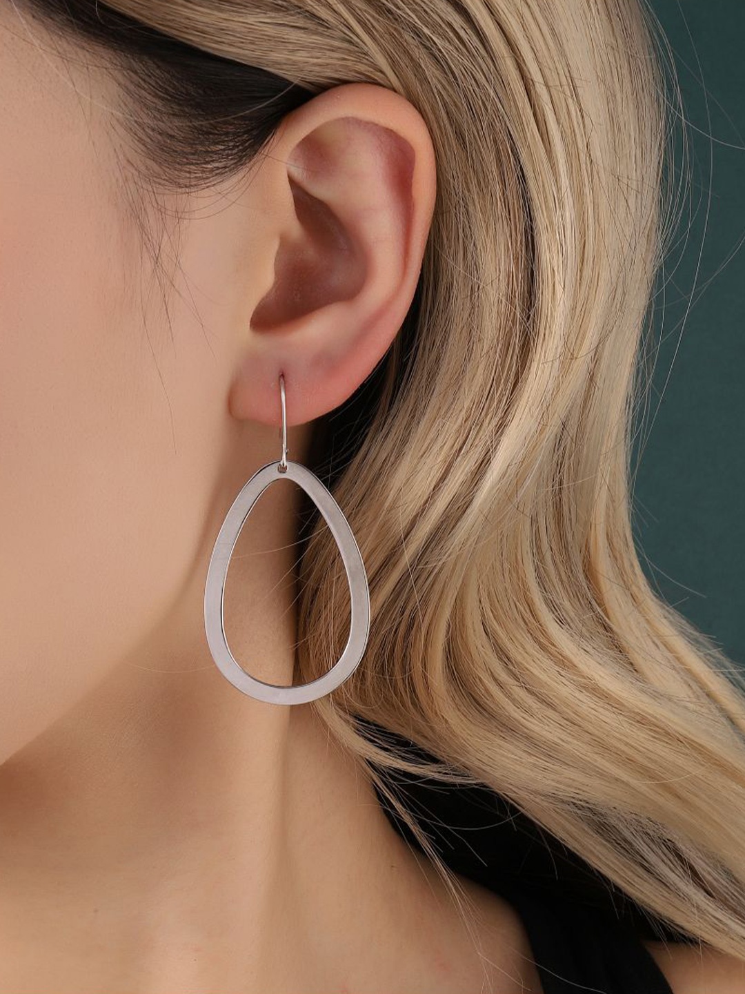 

SALTY O' Oranate Oval Drop Earrings, Silver