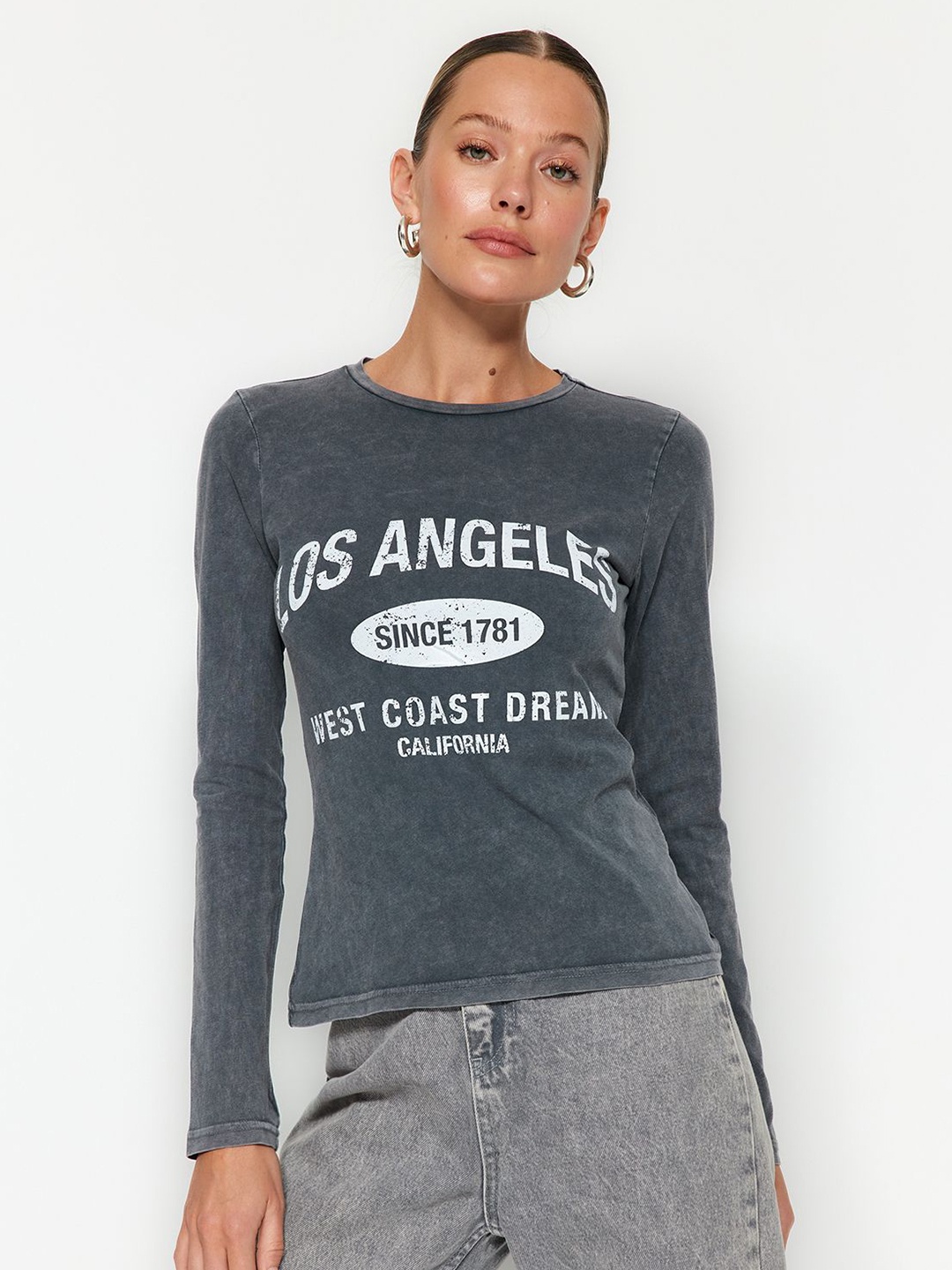 

Trendyol Women Printed Applique T-shirt, Na