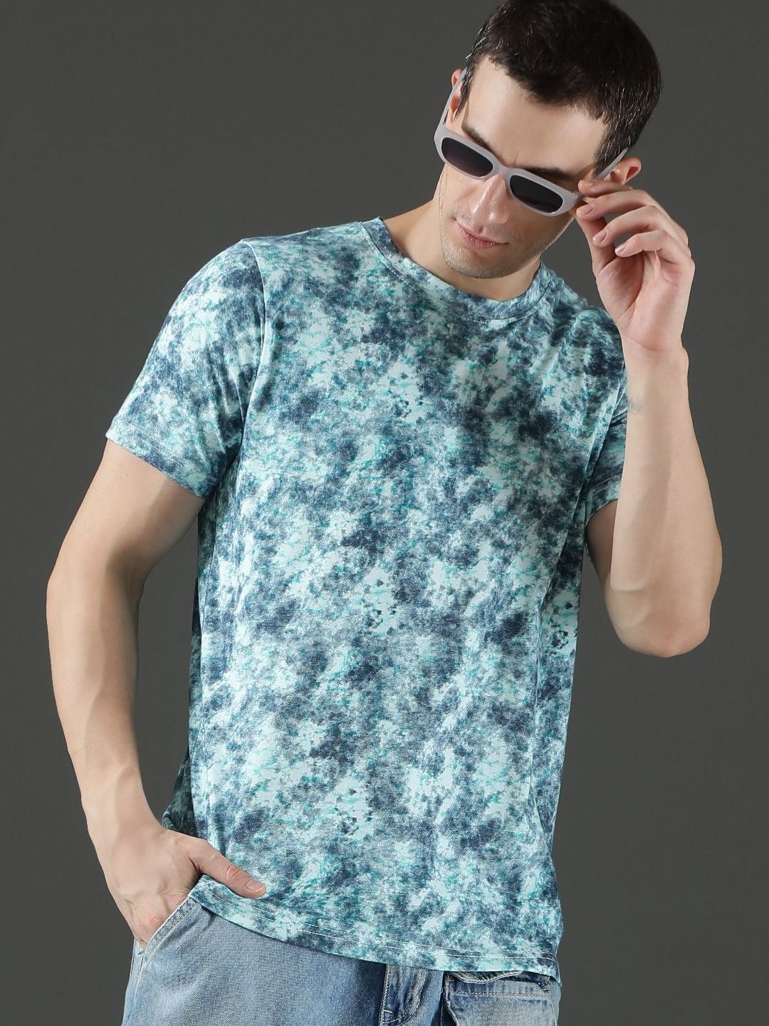 

EPPE Men Printed Abzorb Pockets T-shirt, Blue