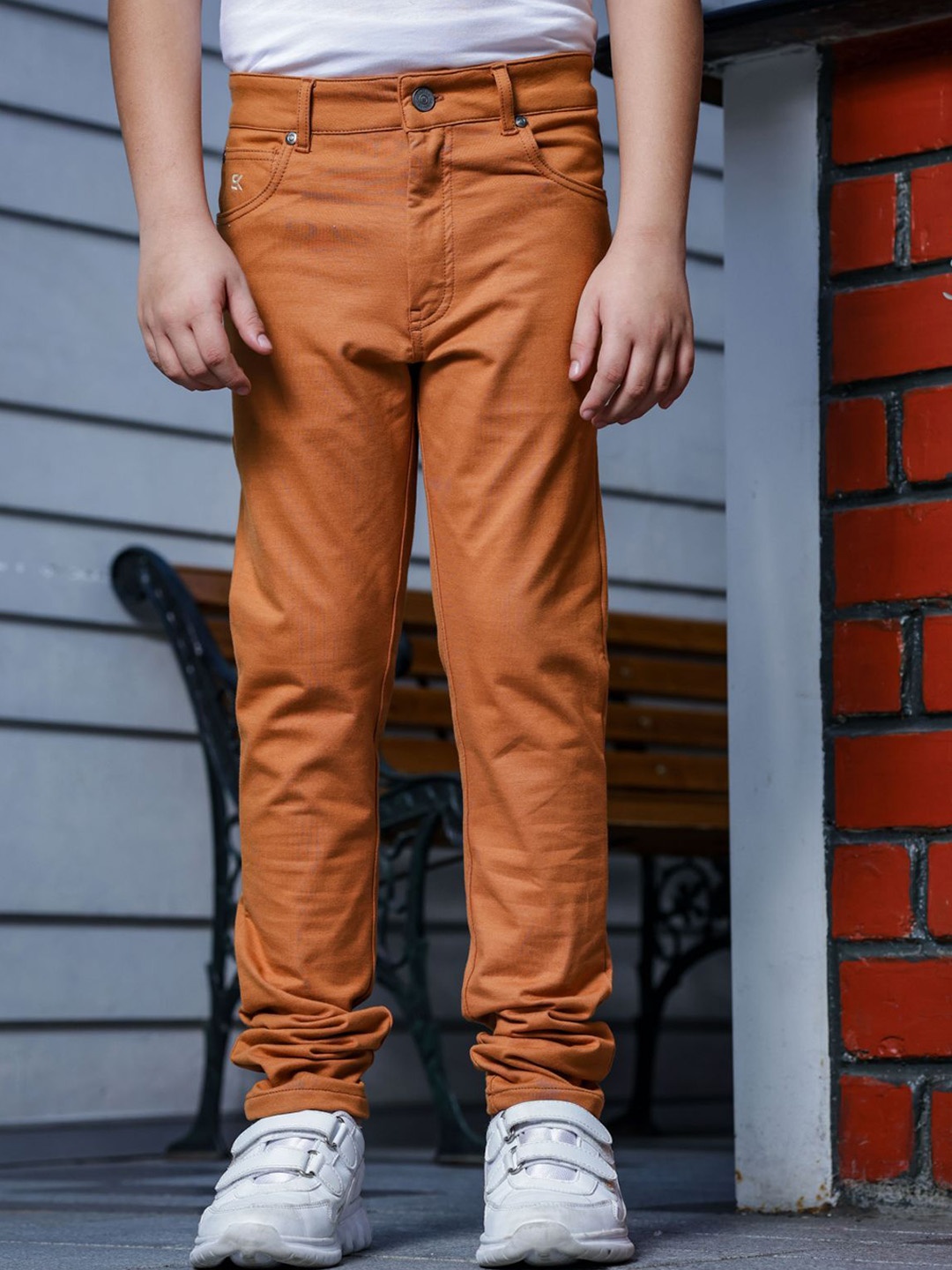 

ONE SKY Boys Chinos Trousers, Brown