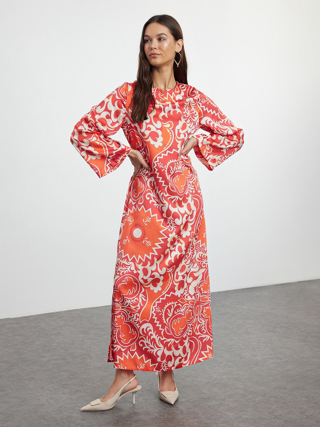 

Trendyol Ethnic Motifs Print Maxi Dress, Na