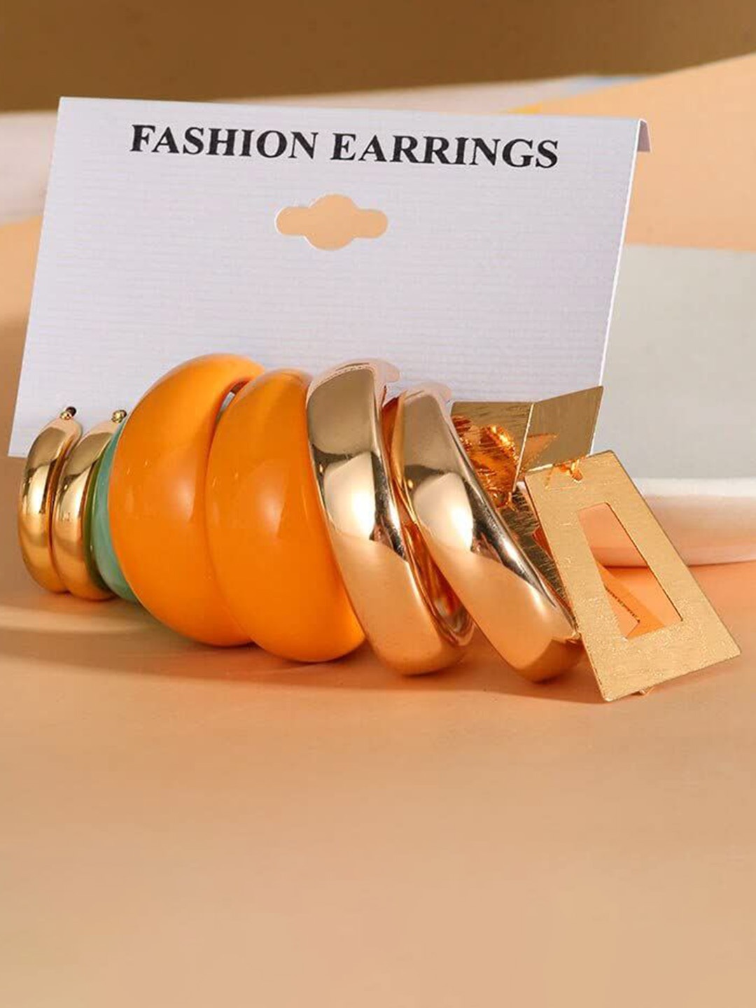 

MEENAZ Set Of 5 Gold-Plated Circular Hoop Earrings
