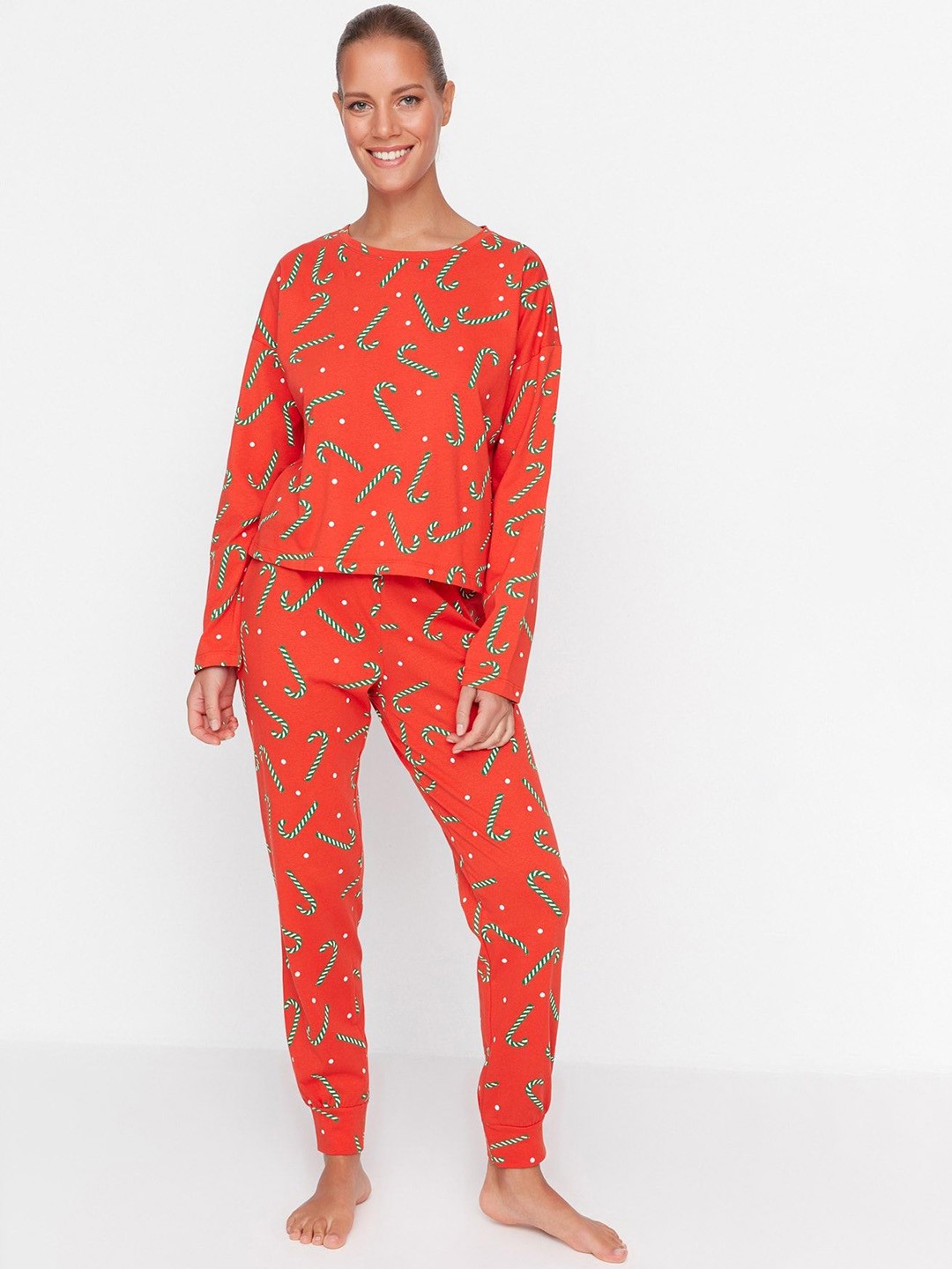 

Trendyol Women Printed Pure Cotton Night suit, Orange