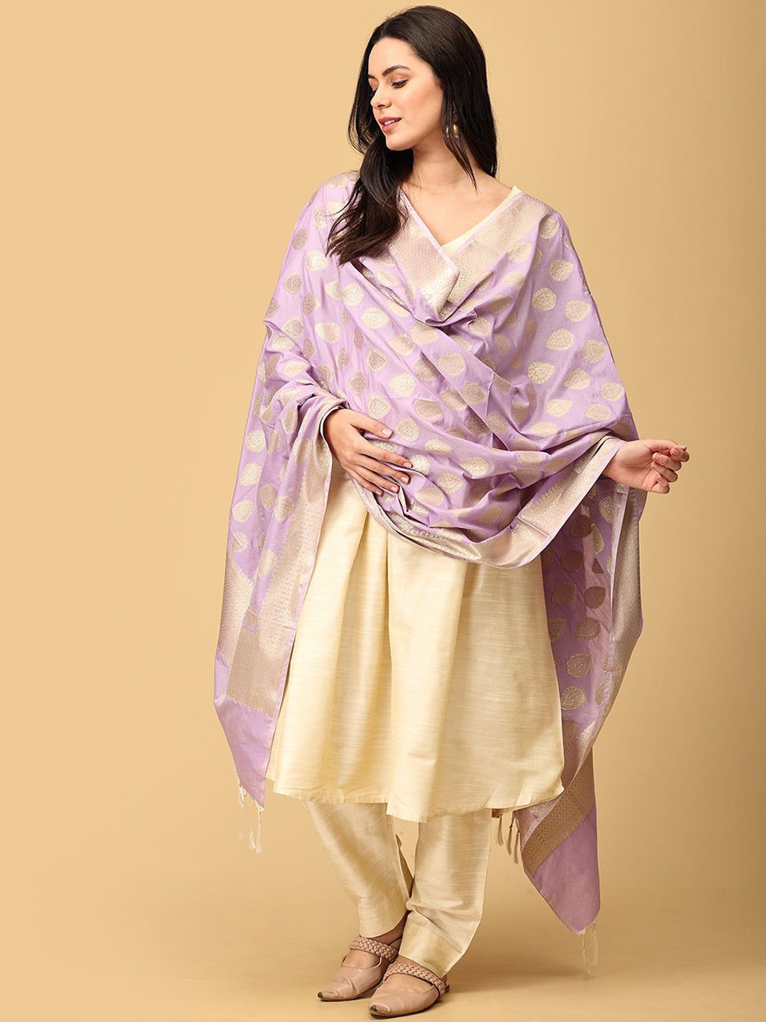 

The Mom Store V-Neck Raw Silk Zari Maternity Anarkali Kurta With Trousers & Dupatta, Cream