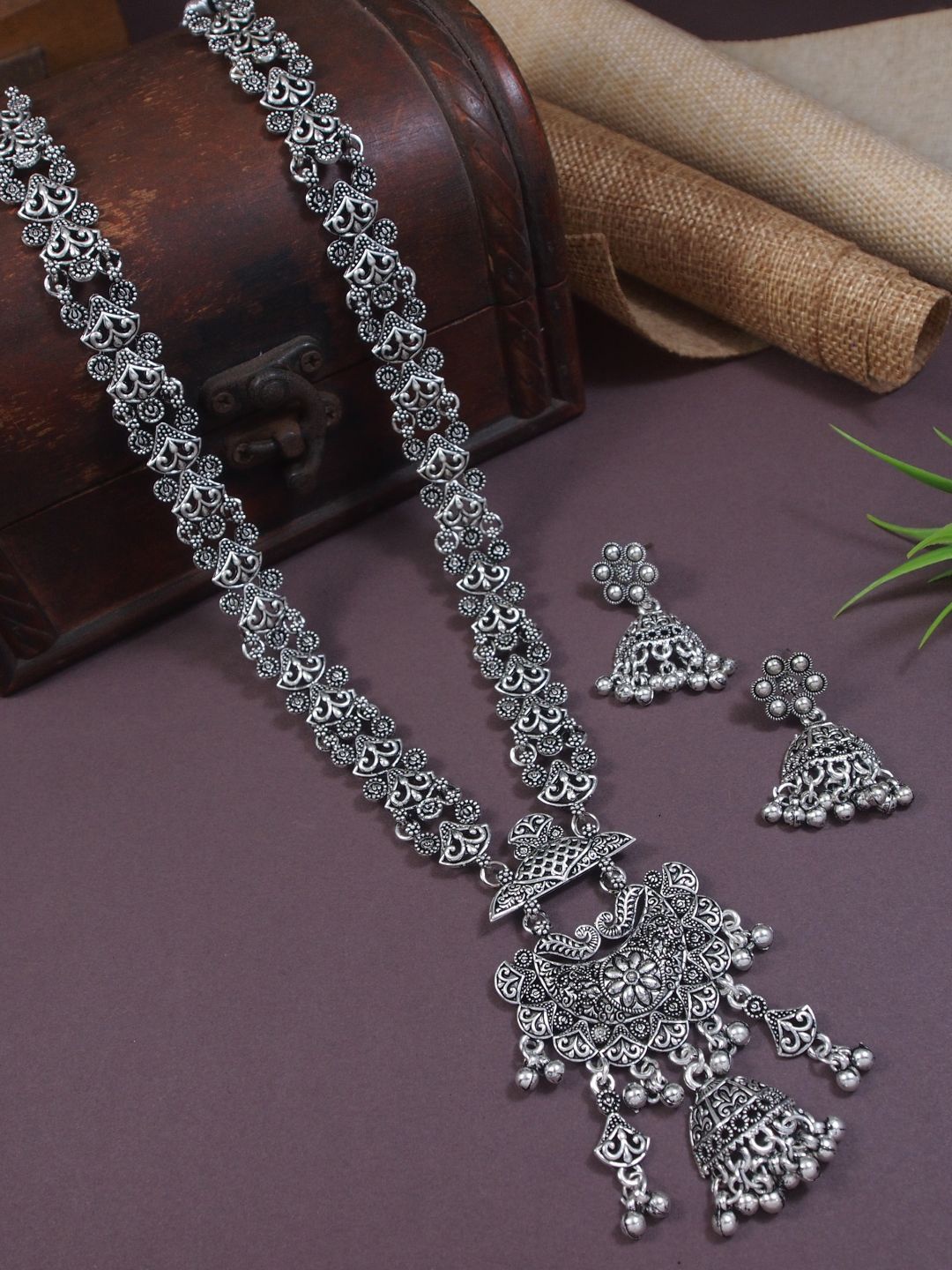 

I Jewels Silver Plated Oxidised Traditional Jewellery Set