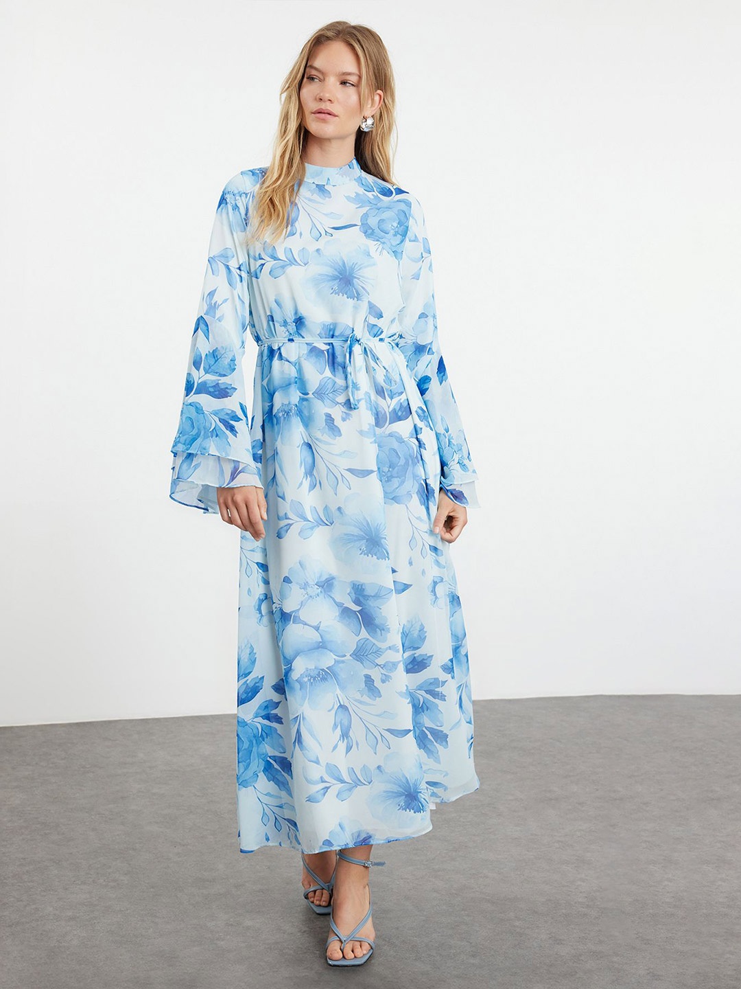 

Trendyol Floral Printed Bell Sleeve Maxi Dress, Blue