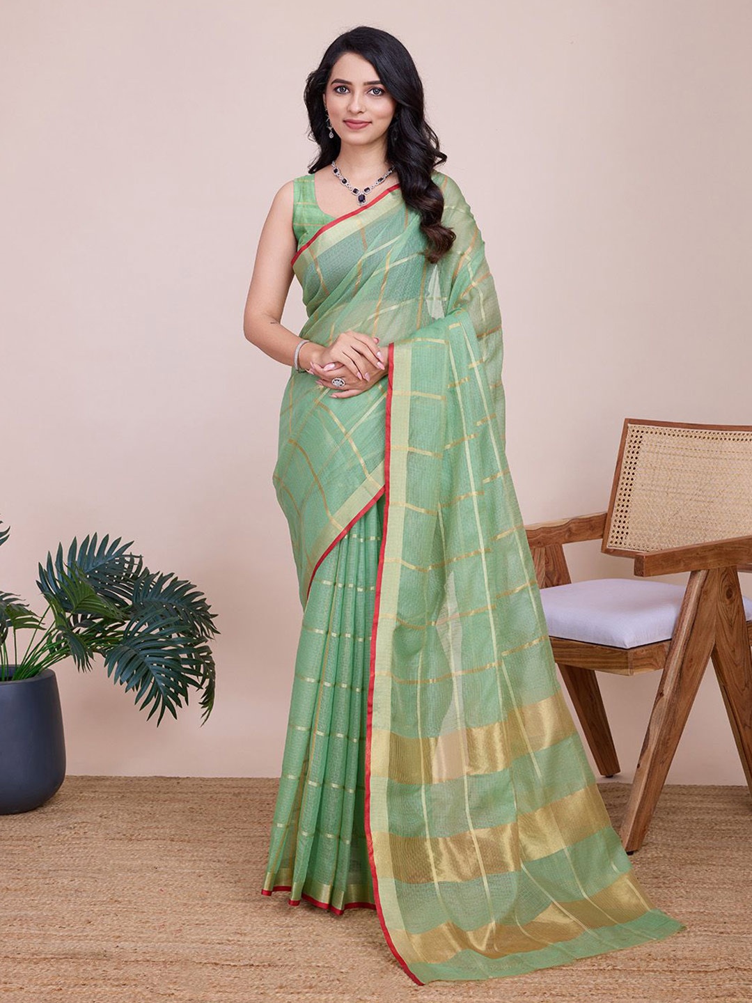 

LeeliPeeri Designer Zari Woven Checked Saree, Green