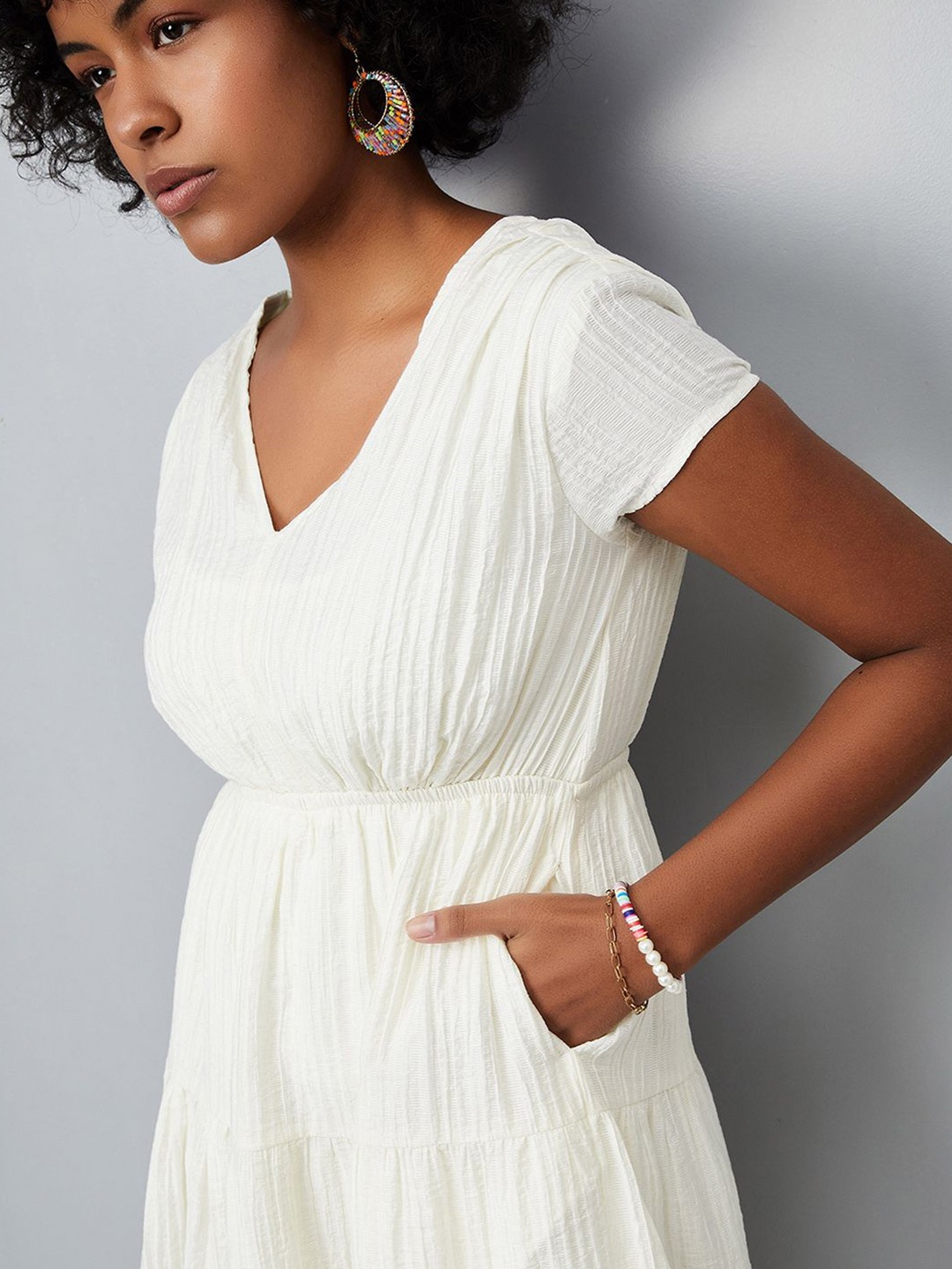 

max Solid Fit & Flare Dress, Off white