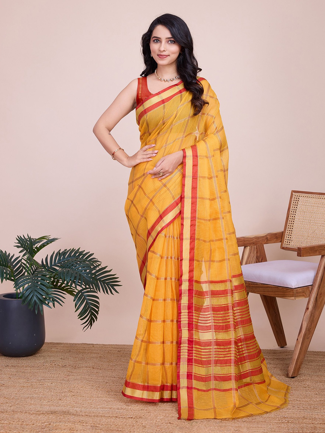 

Aldwych Checked Zari Silk Cotton Chanderi Saree, Yellow