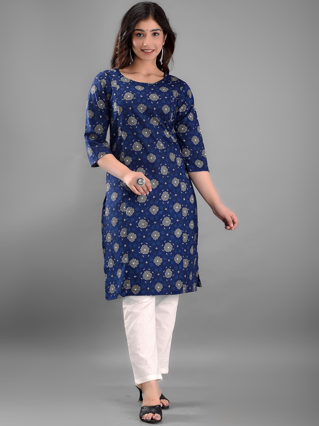 

Kaheksa Ethnic Motifs Printed Cotton Maternity Straight Kurta, Blue