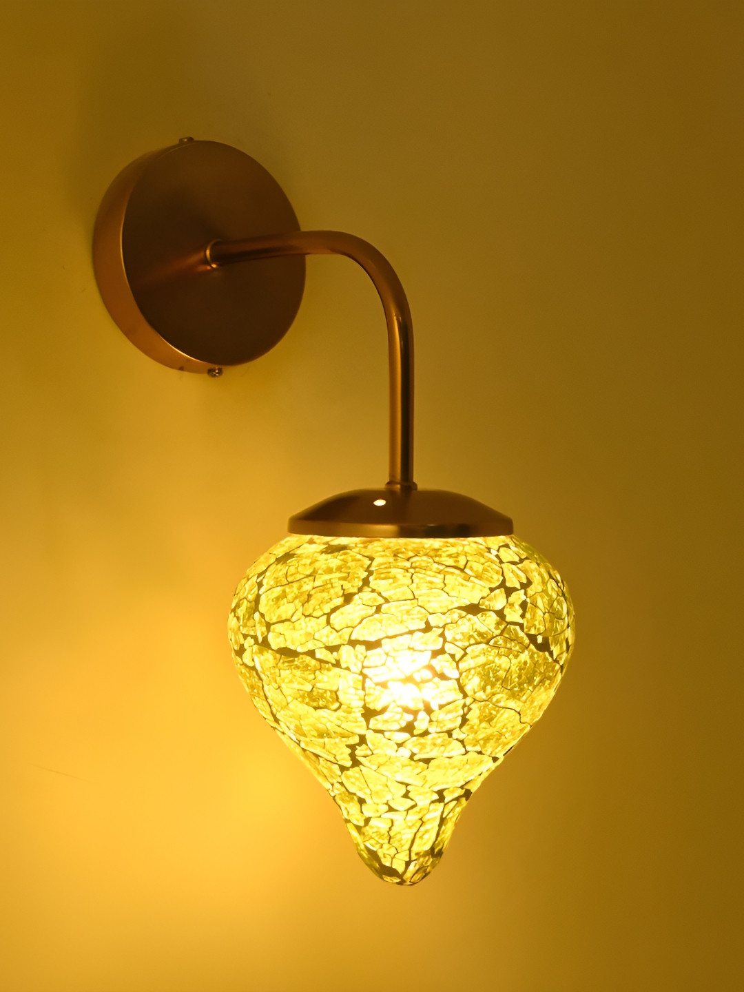 

Afast Yellow Glass Traditional Spherical Shaped Wall Lamp