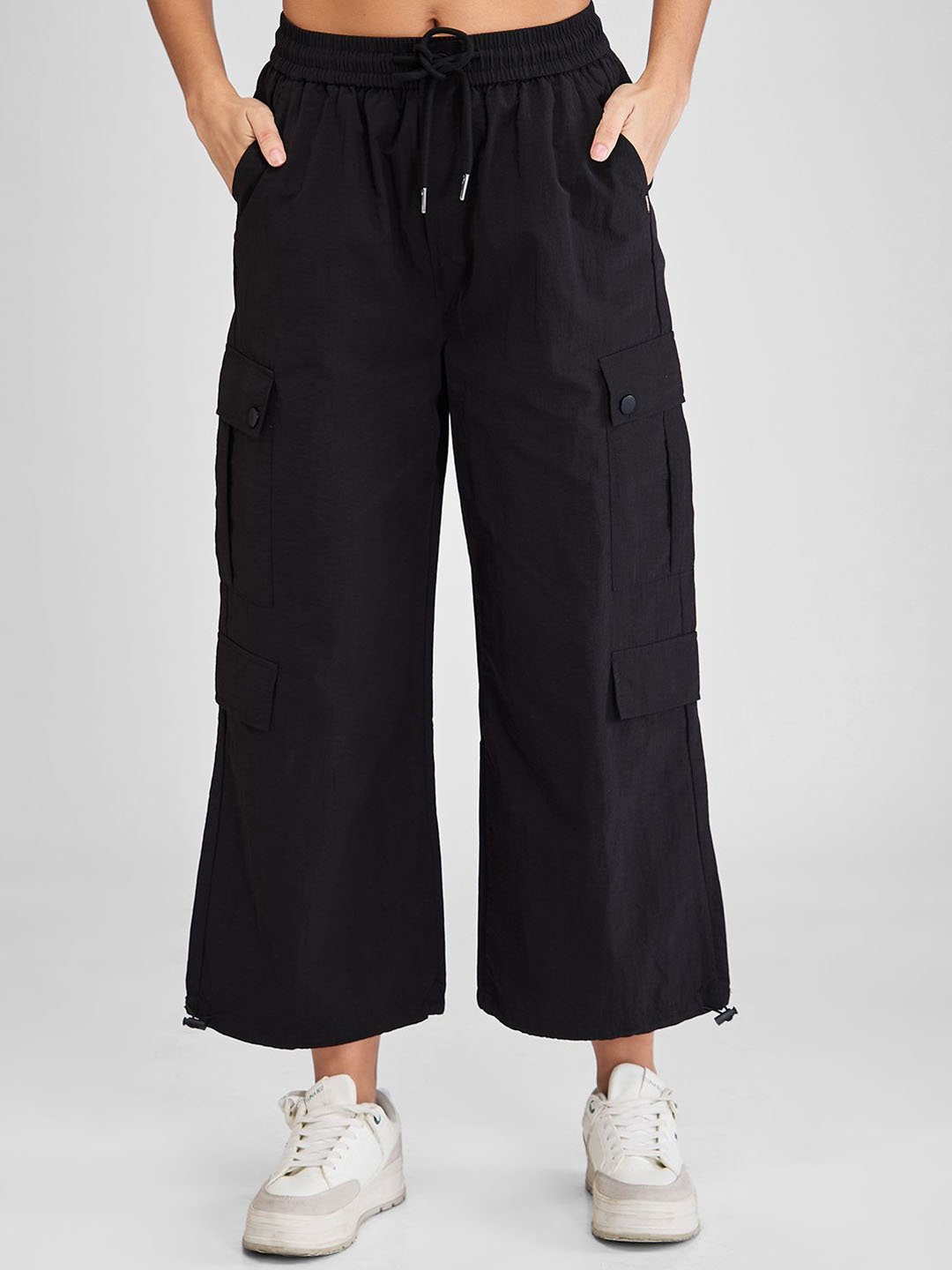 

SPYKAR Women Baggy Mid-Rise Regular Track Pants, Black