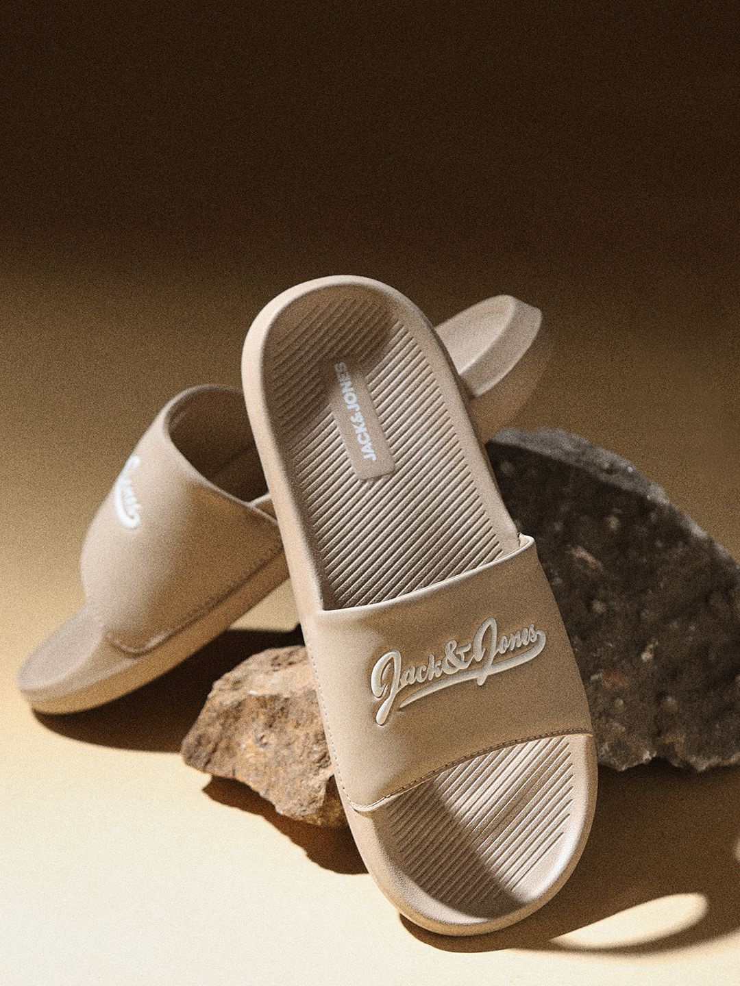 

Jack & Jones Solid Men Printed Sliders, Beige