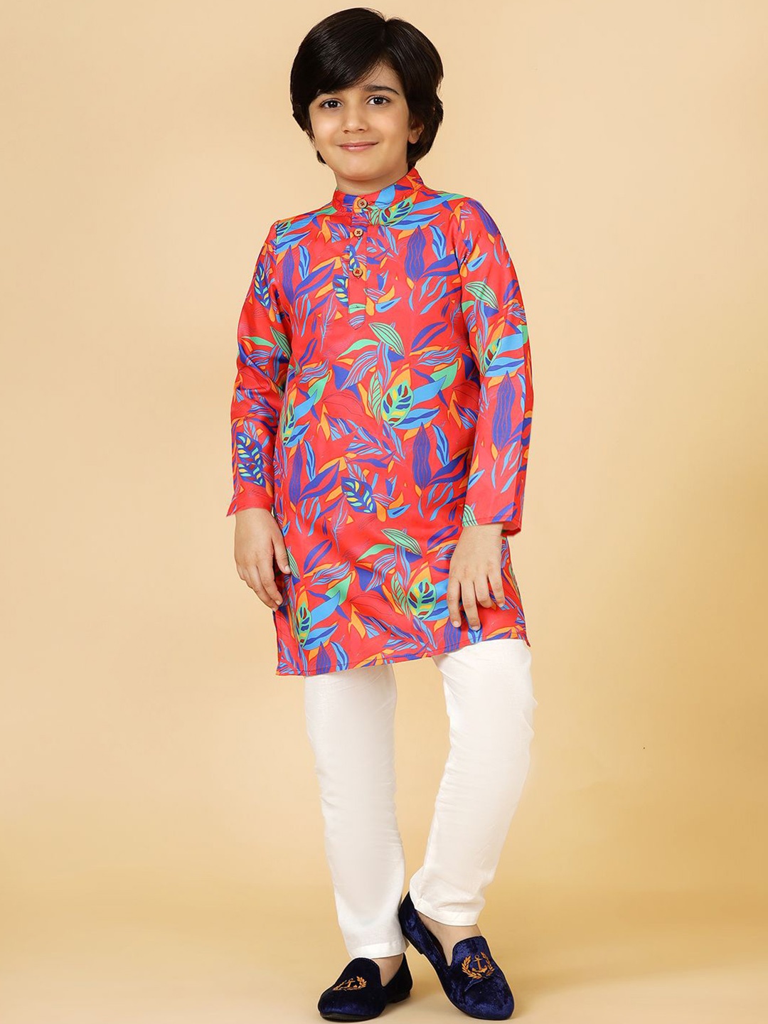 

A.T.U.N. Boys Floral Printed Band Collar Regular Straight Kurta with Pyjamas, Red