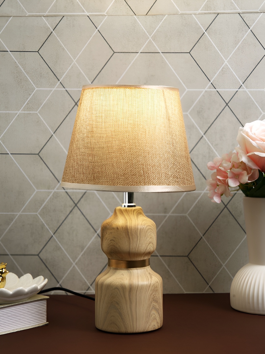 

TAYHAA Brown Textured Ceramic Contemporary Frusturical Shaped Table Lamp