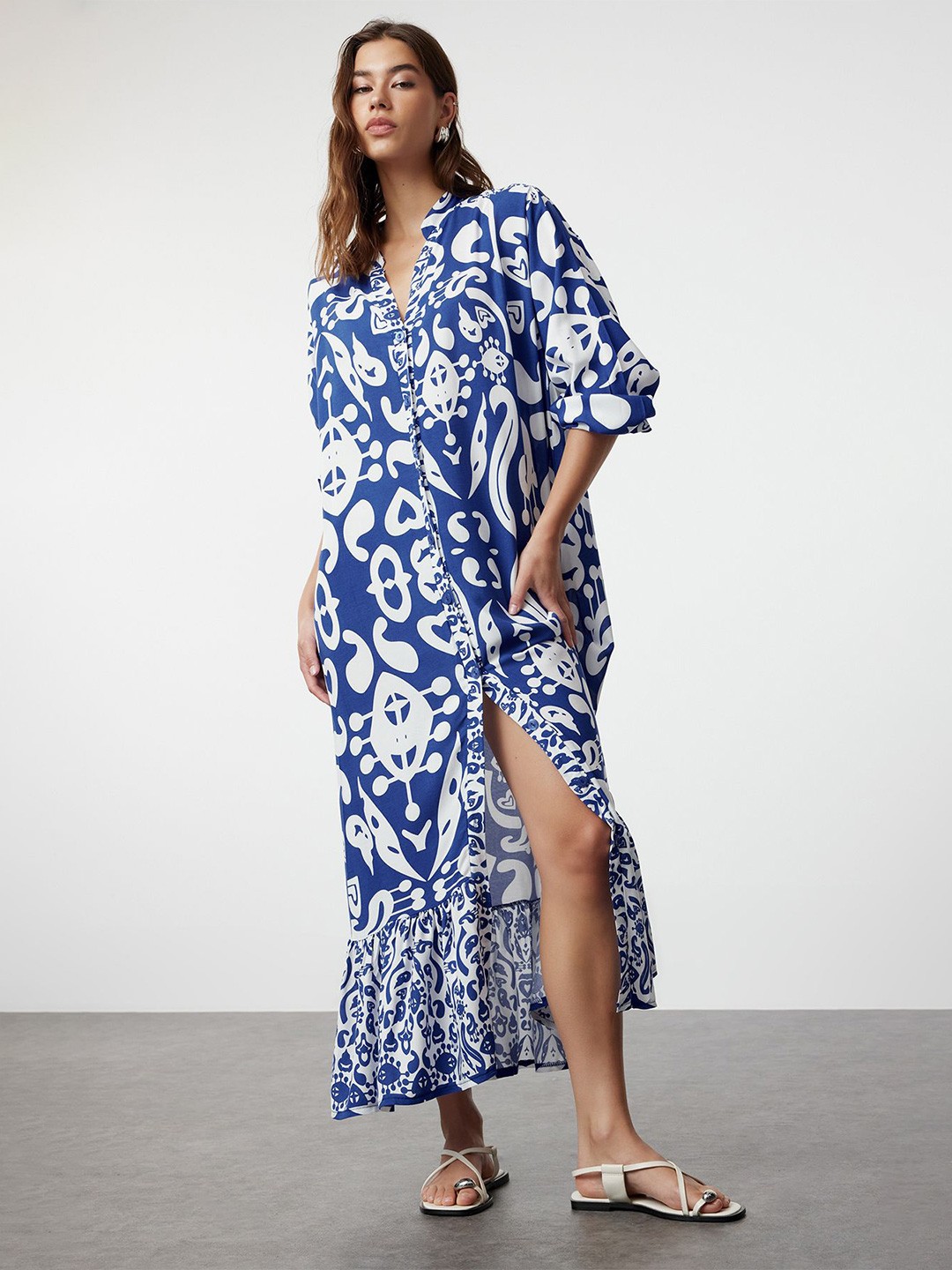 

Trendyol Floral Print Maxi Dress, Na