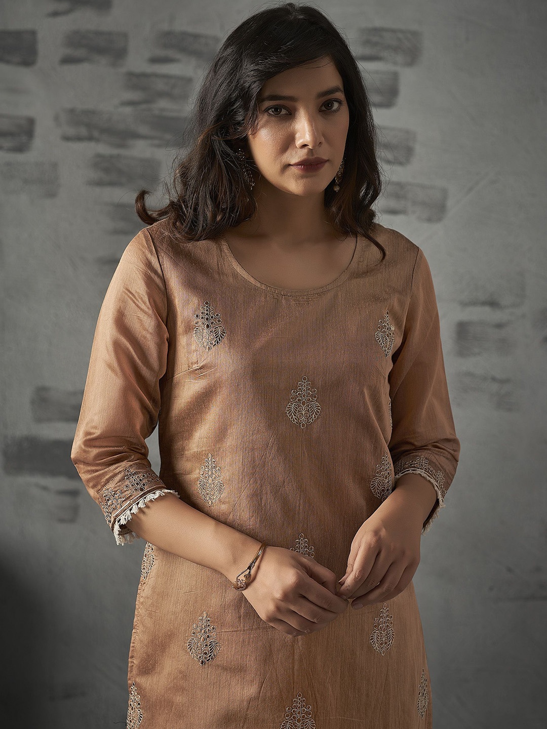 

Anouk Brown Ethnic Motifs Embroidered Chanderi Silk Straight Kurta