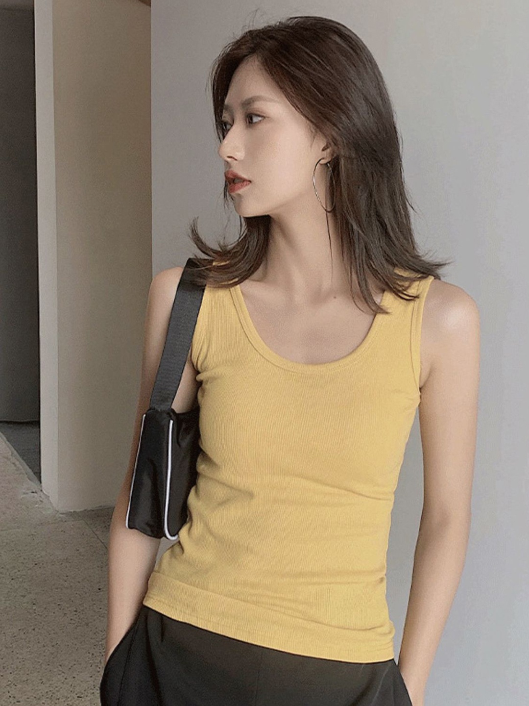 

LULU & SKY Tank Top, Yellow