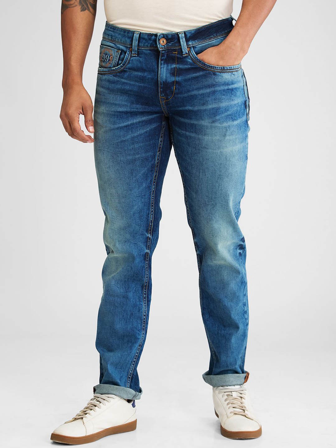 

SPYKAR Men Skinny Fit Low-Rise Light Fade Stretchable Jeans, Blue