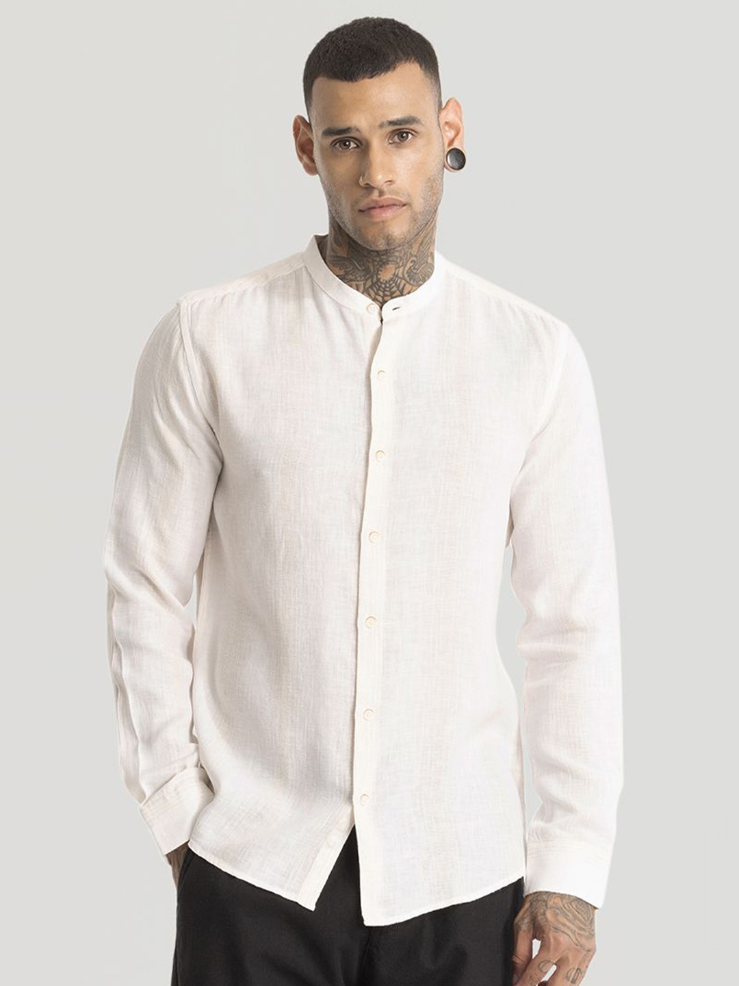 

Snitch Men Smart Slim Fit Opaque Striped Casual Shirt, Off white