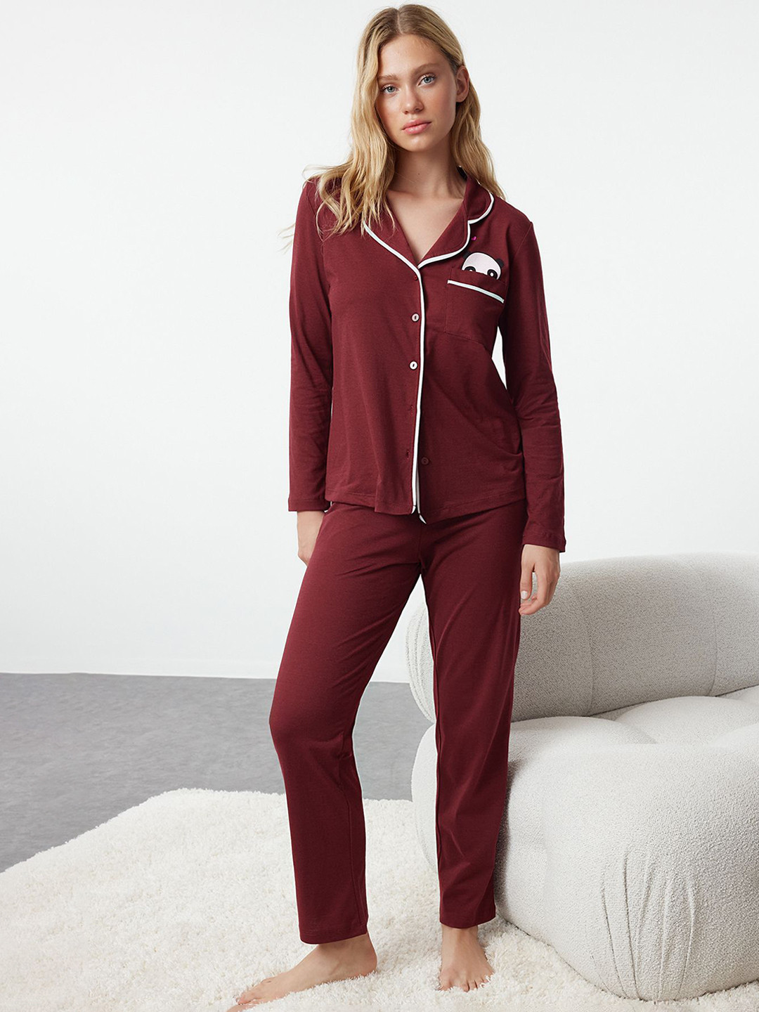 

Trendyol Women Long Sleeves Lapel Collar Night suit, Brown