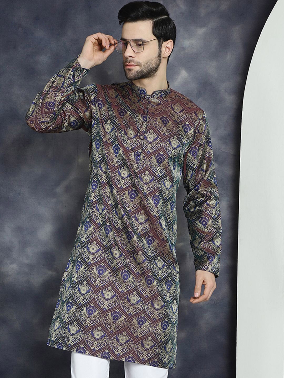 

Jompers Ethnic Motifs Woven Design Mandarin Collar Straight Kurta, Brown